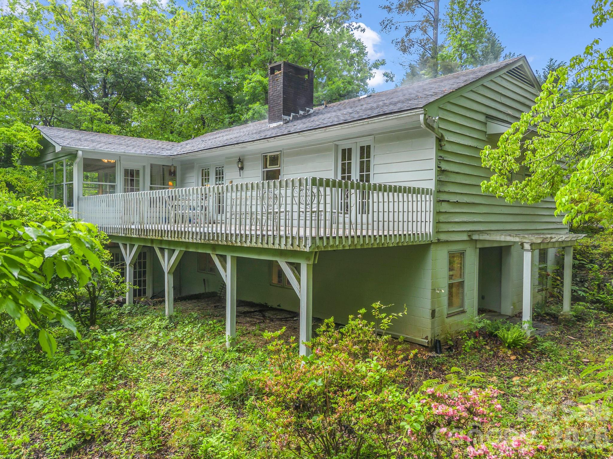 57 Tate Lane — Tryon