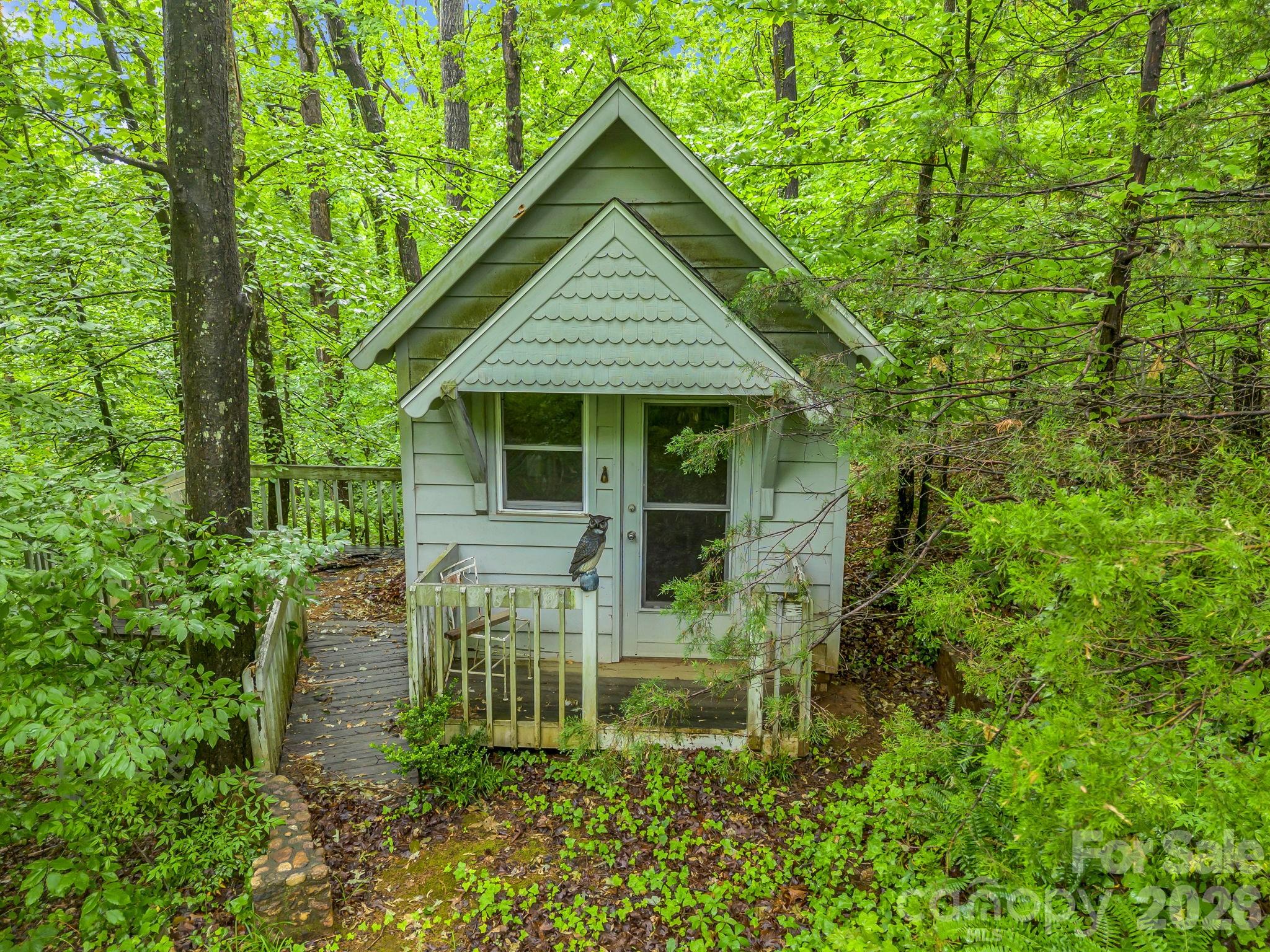 57 Tate Lane — Tryon