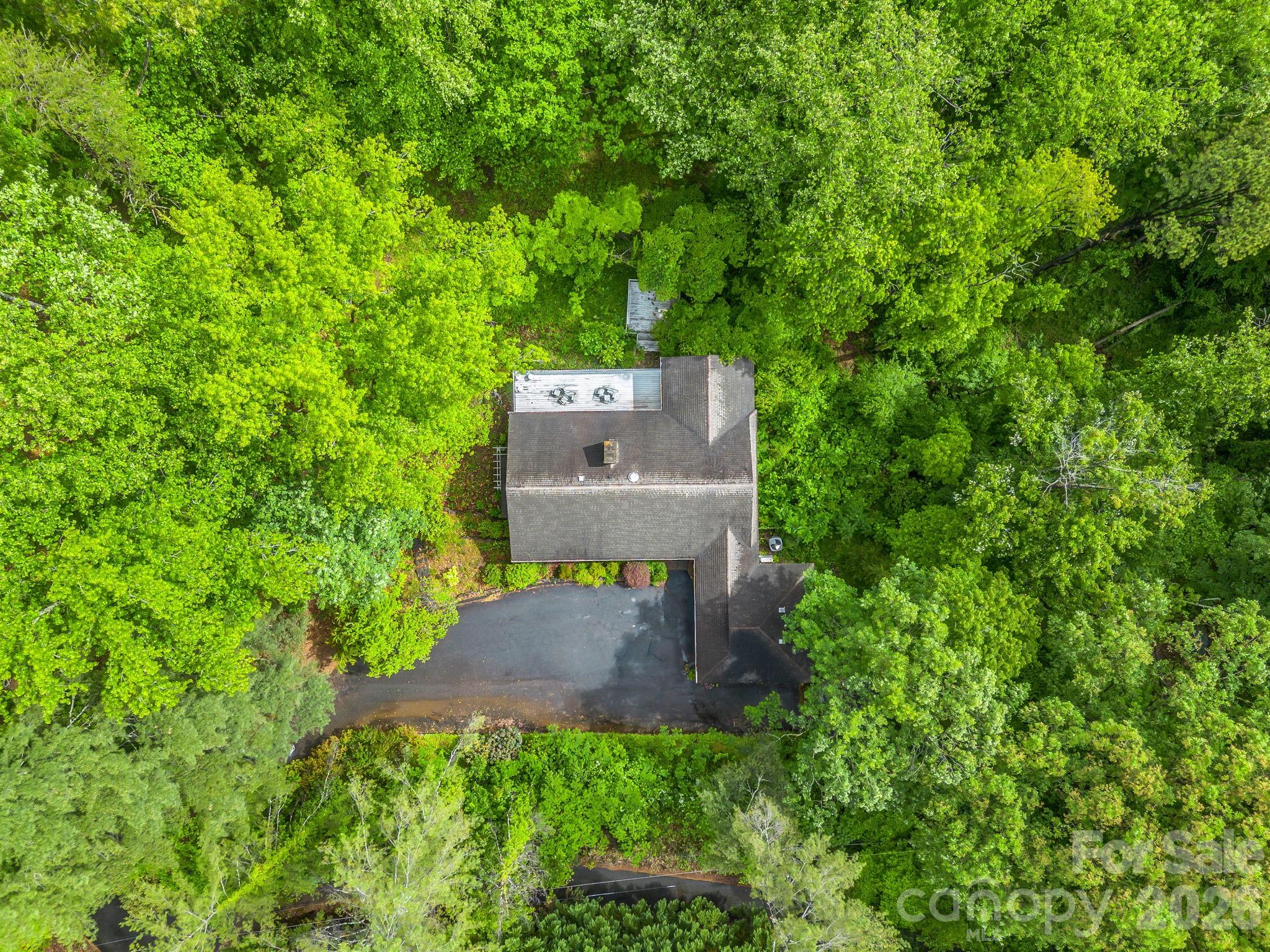 57 Tate Lane — Tryon