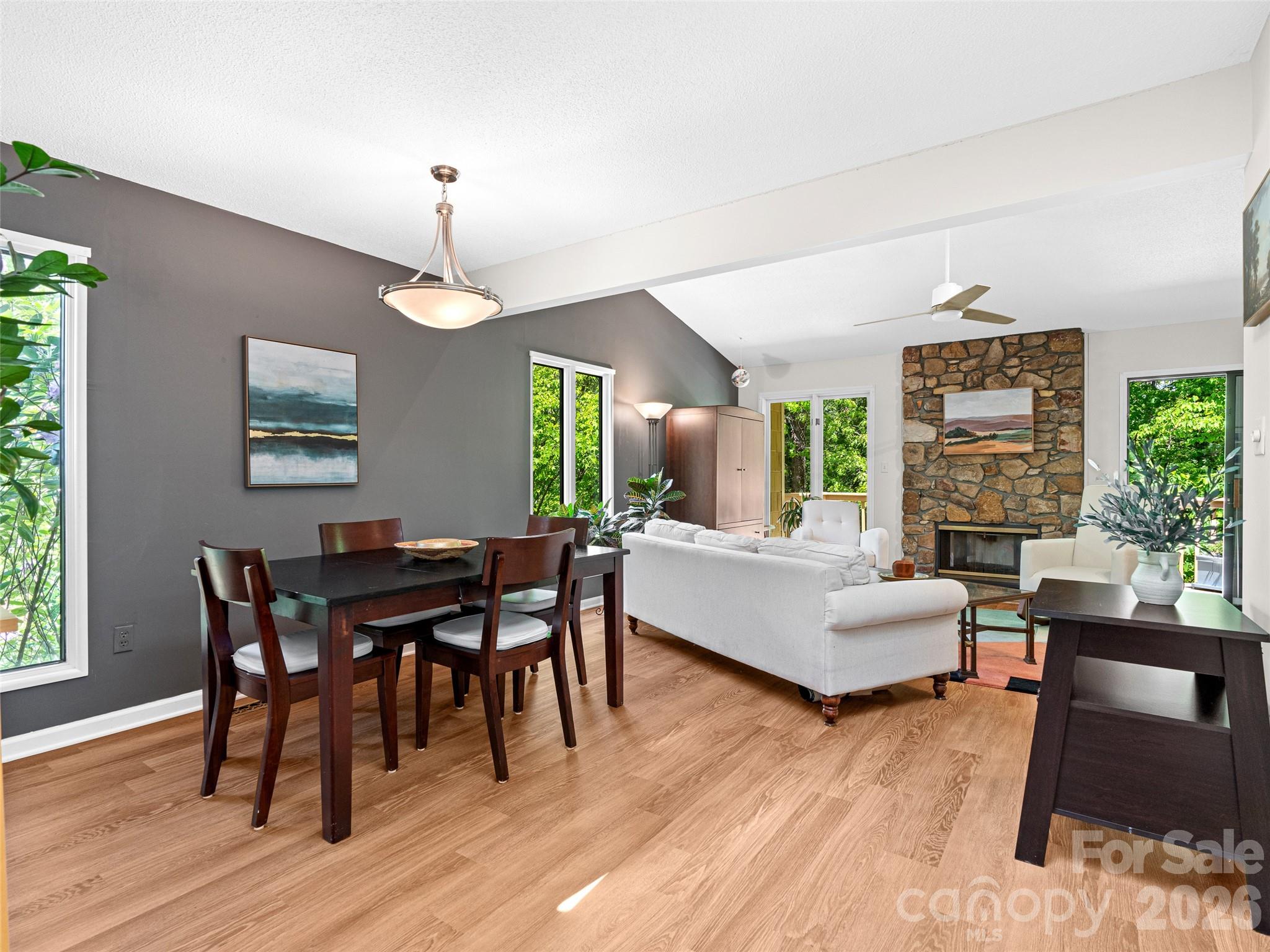 101 Beaver Ridge Road — Asheville