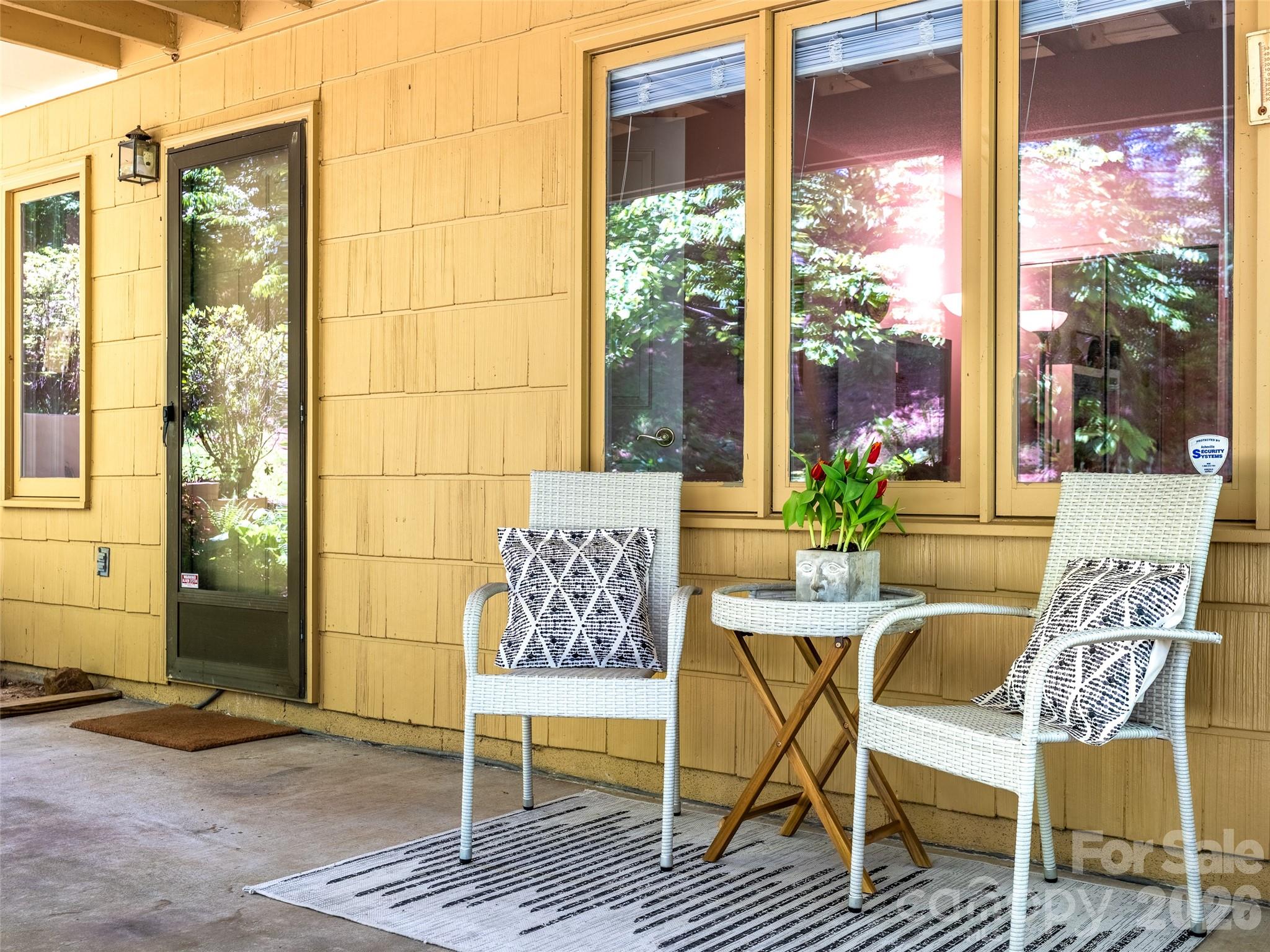 101 Beaver Ridge Road — Asheville