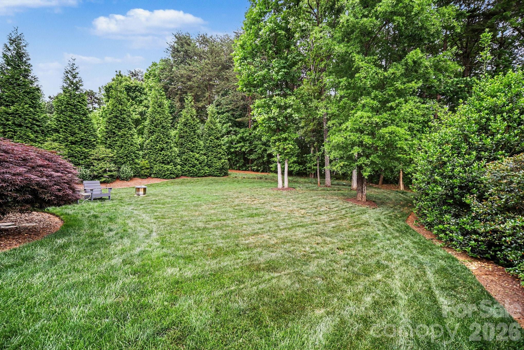 125 Lakeshore Hills Drive — Mooresville