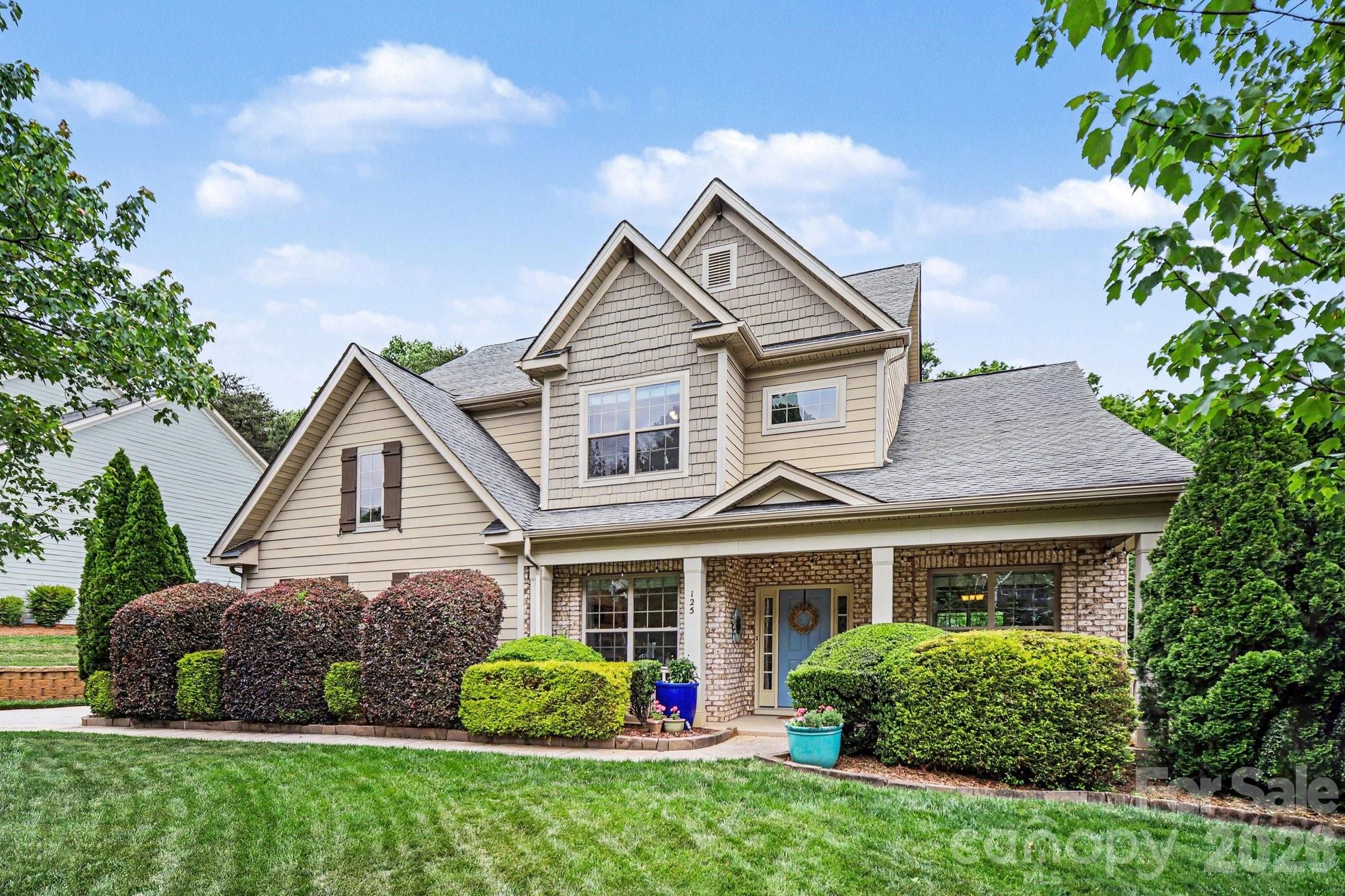 125 Lakeshore Hills Drive — Mooresville