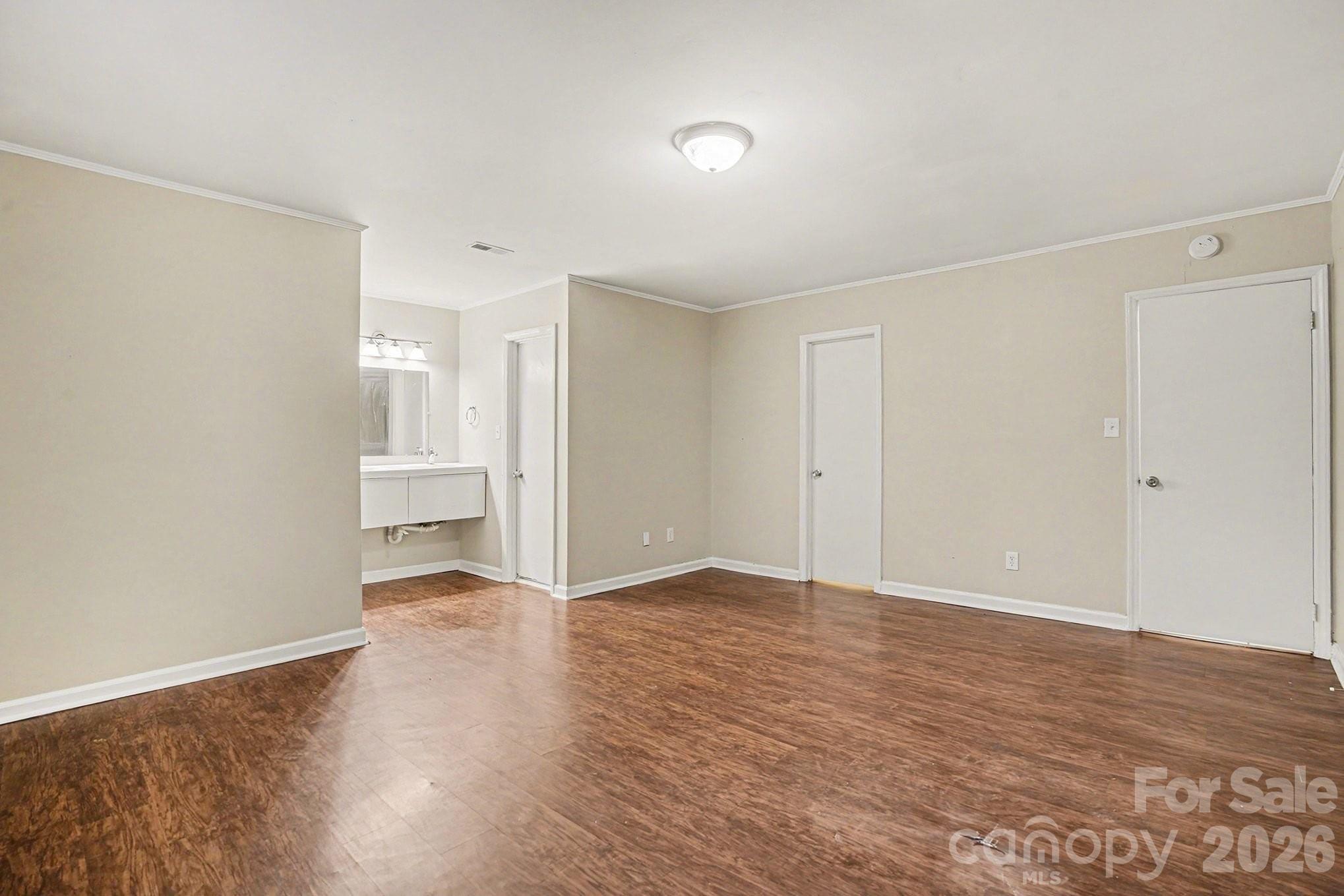 11513 Vista Haven Drive — Charlotte