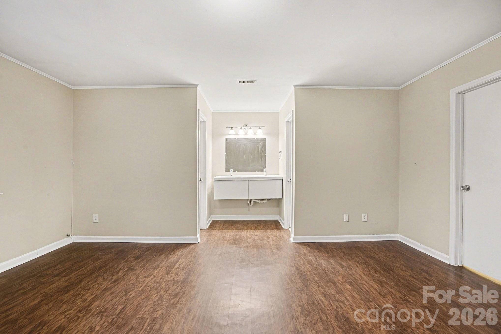 11513 Vista Haven Drive — Charlotte