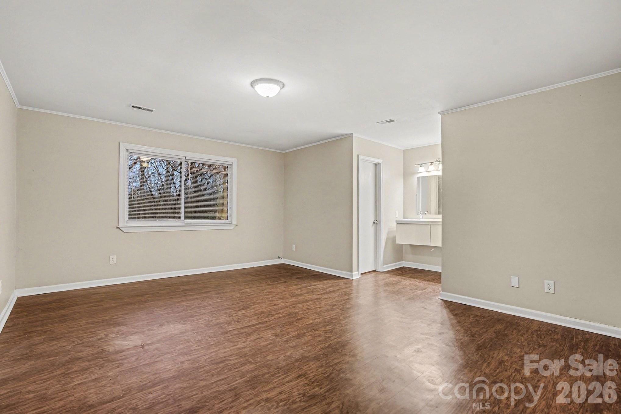 11513 Vista Haven Drive — Charlotte