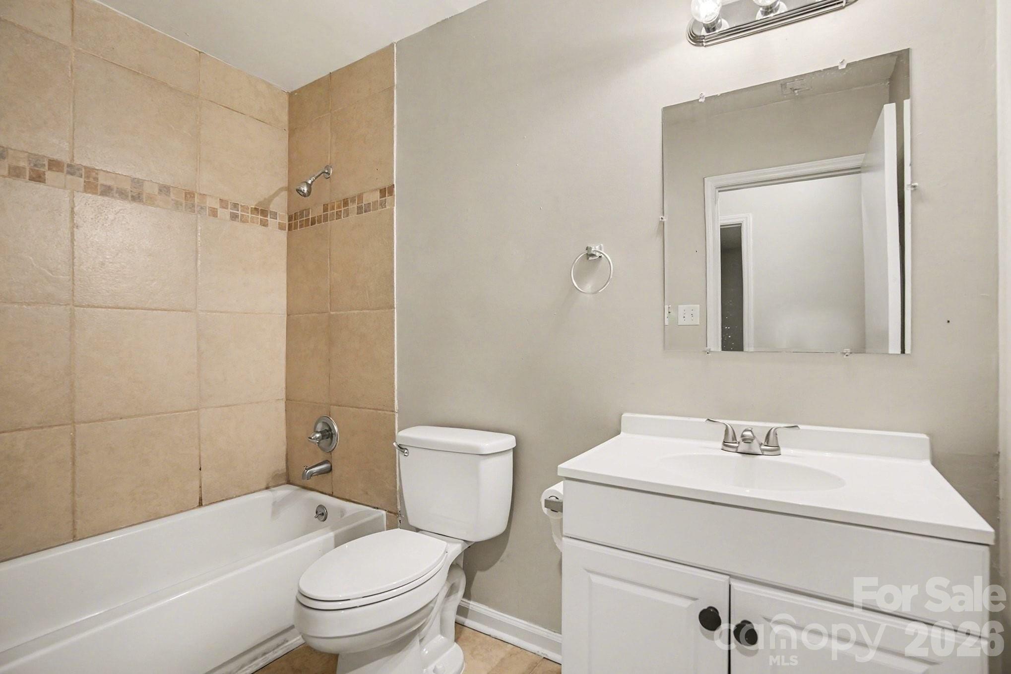 11513 Vista Haven Drive — Charlotte
