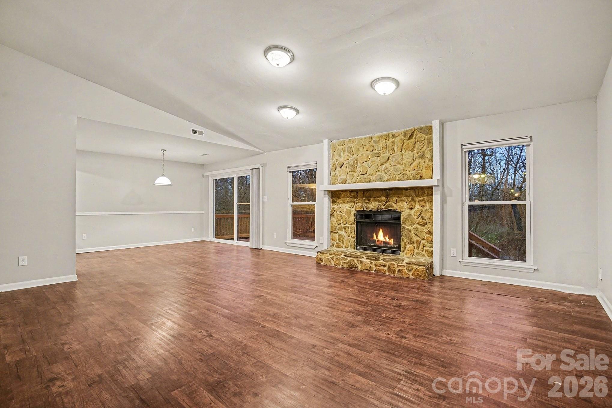 11513 Vista Haven Drive — Charlotte