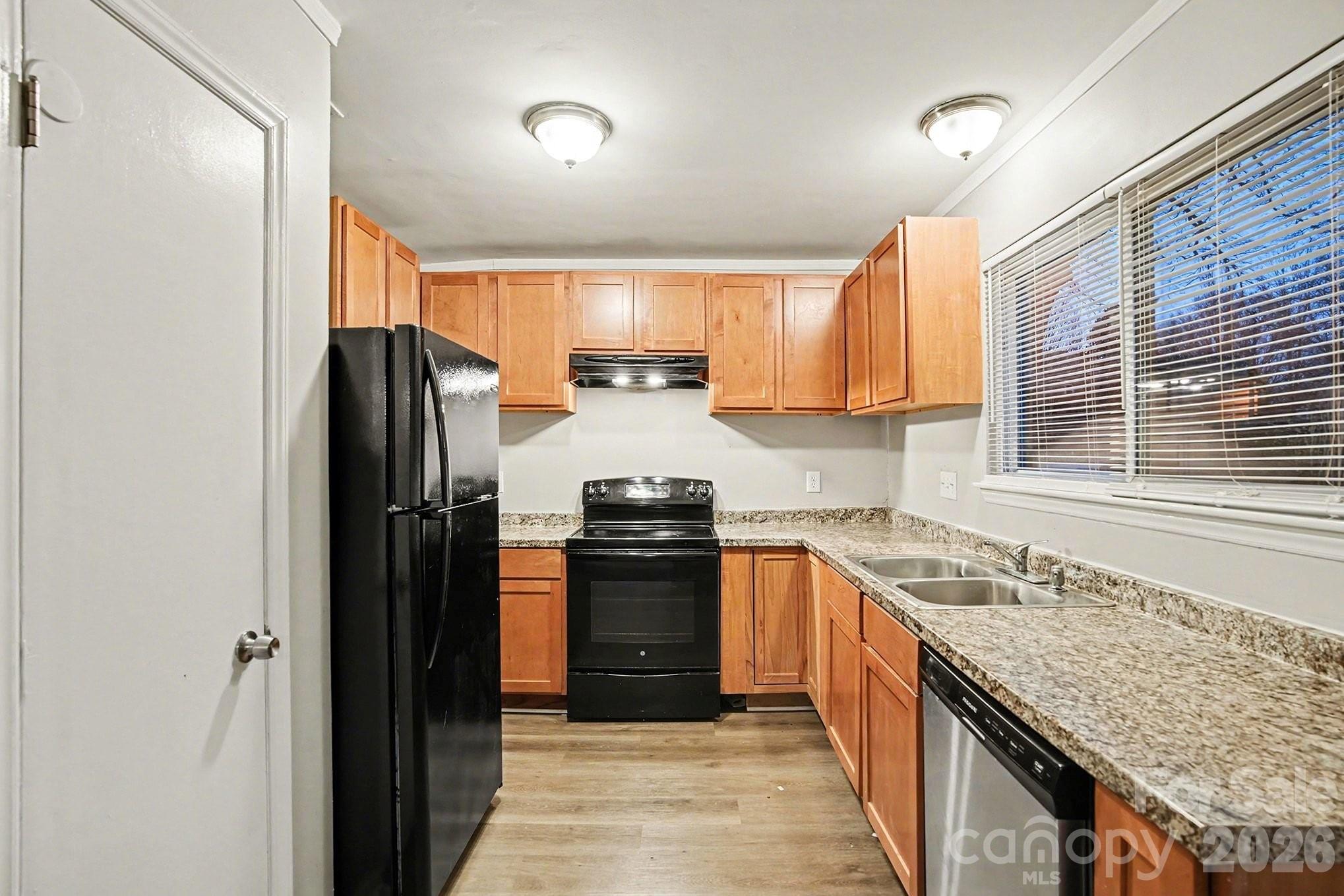 11513 Vista Haven Drive — Charlotte