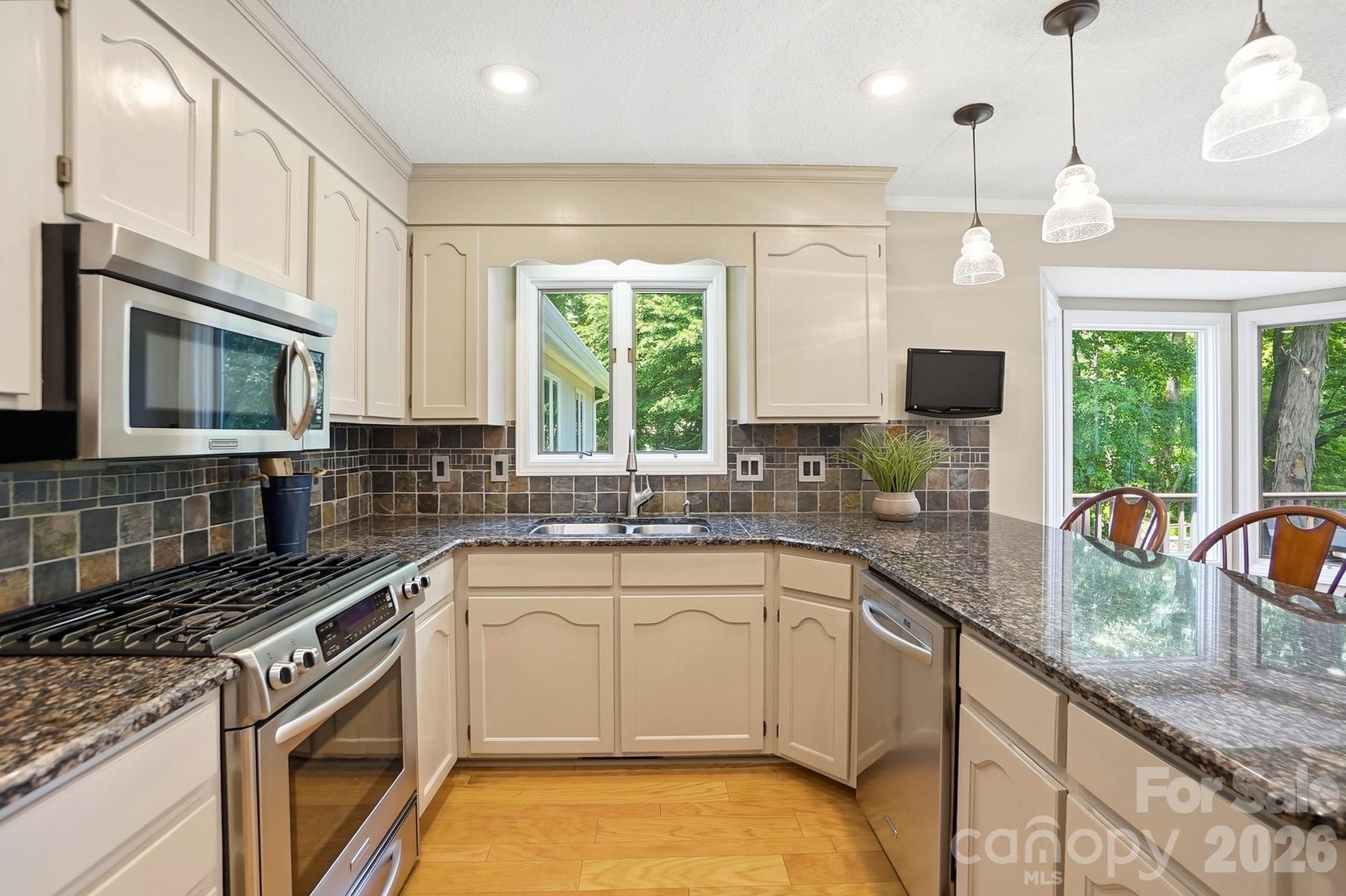 204 Bay Shore Drive — Belmont