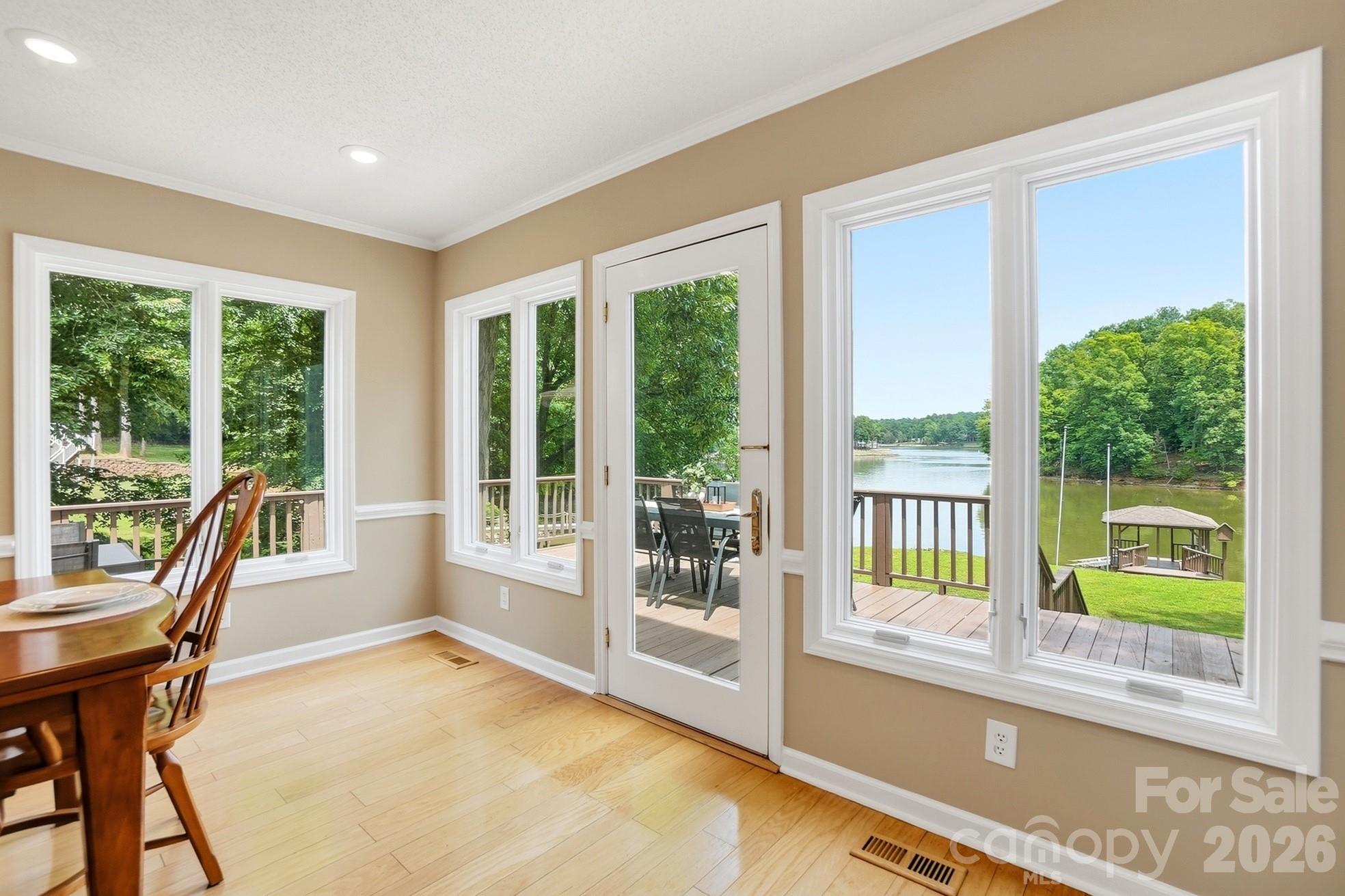 204 Bay Shore Drive — Belmont