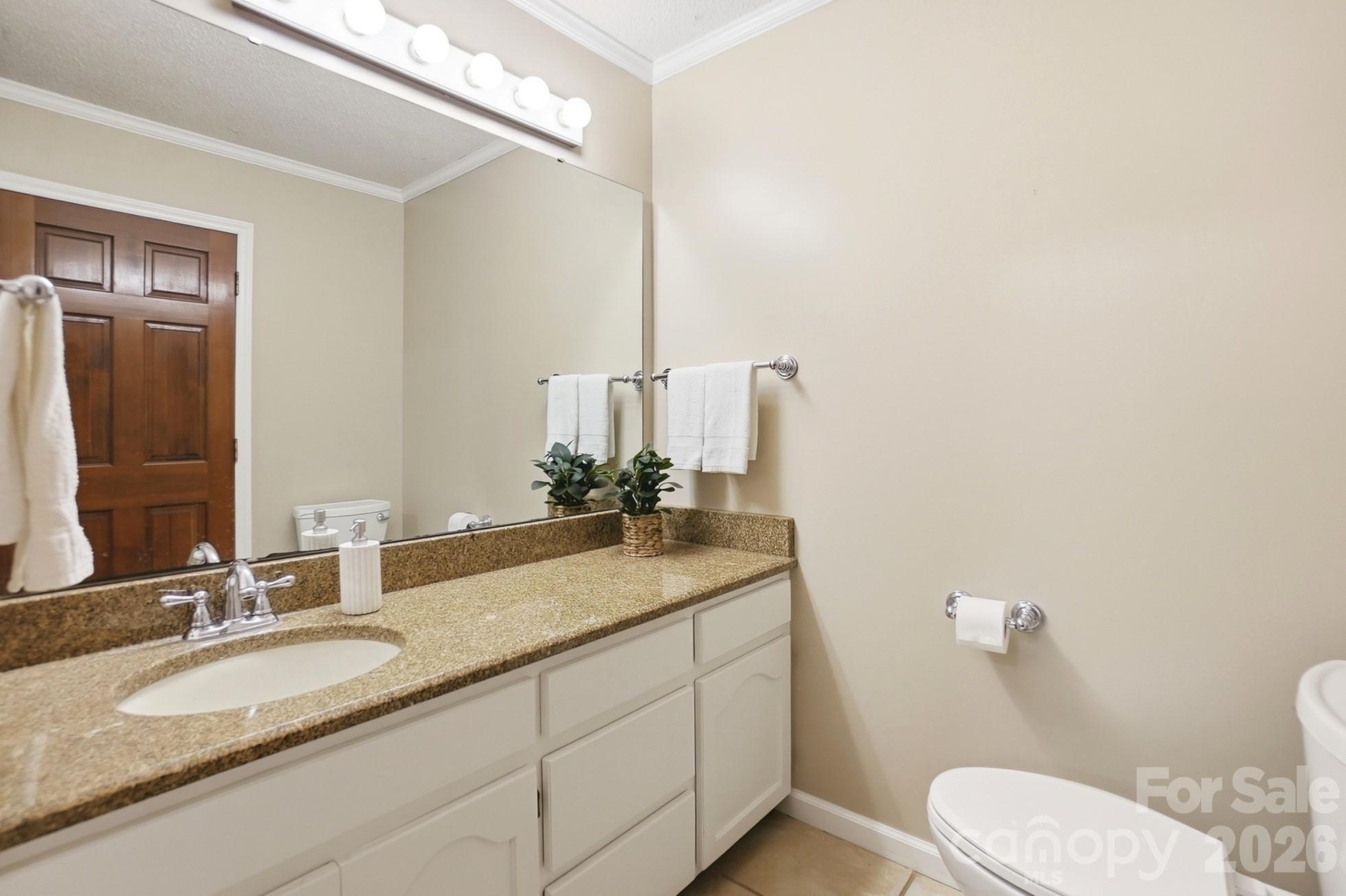 204 Bay Shore Drive — Belmont