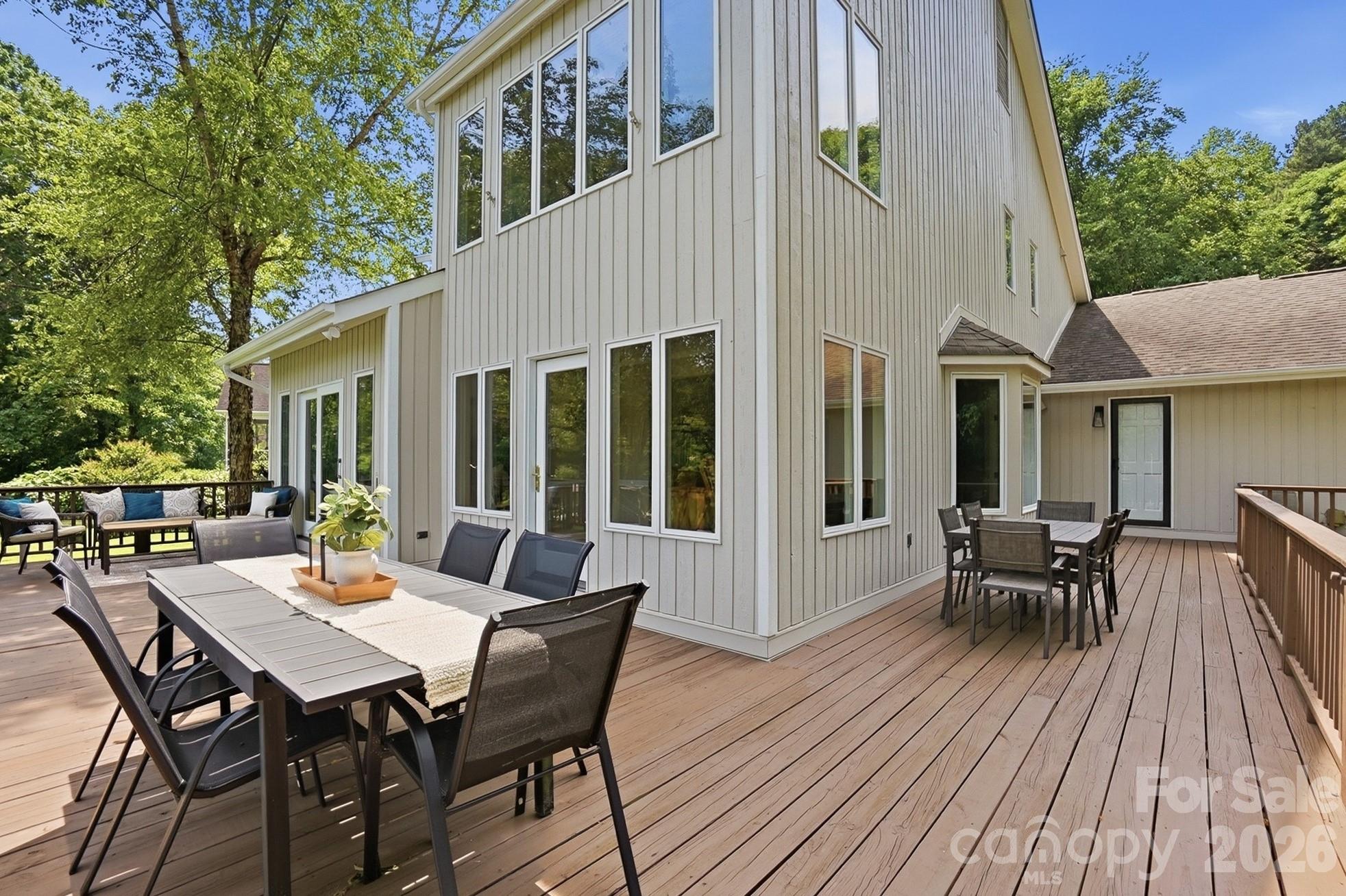 204 Bay Shore Drive — Belmont