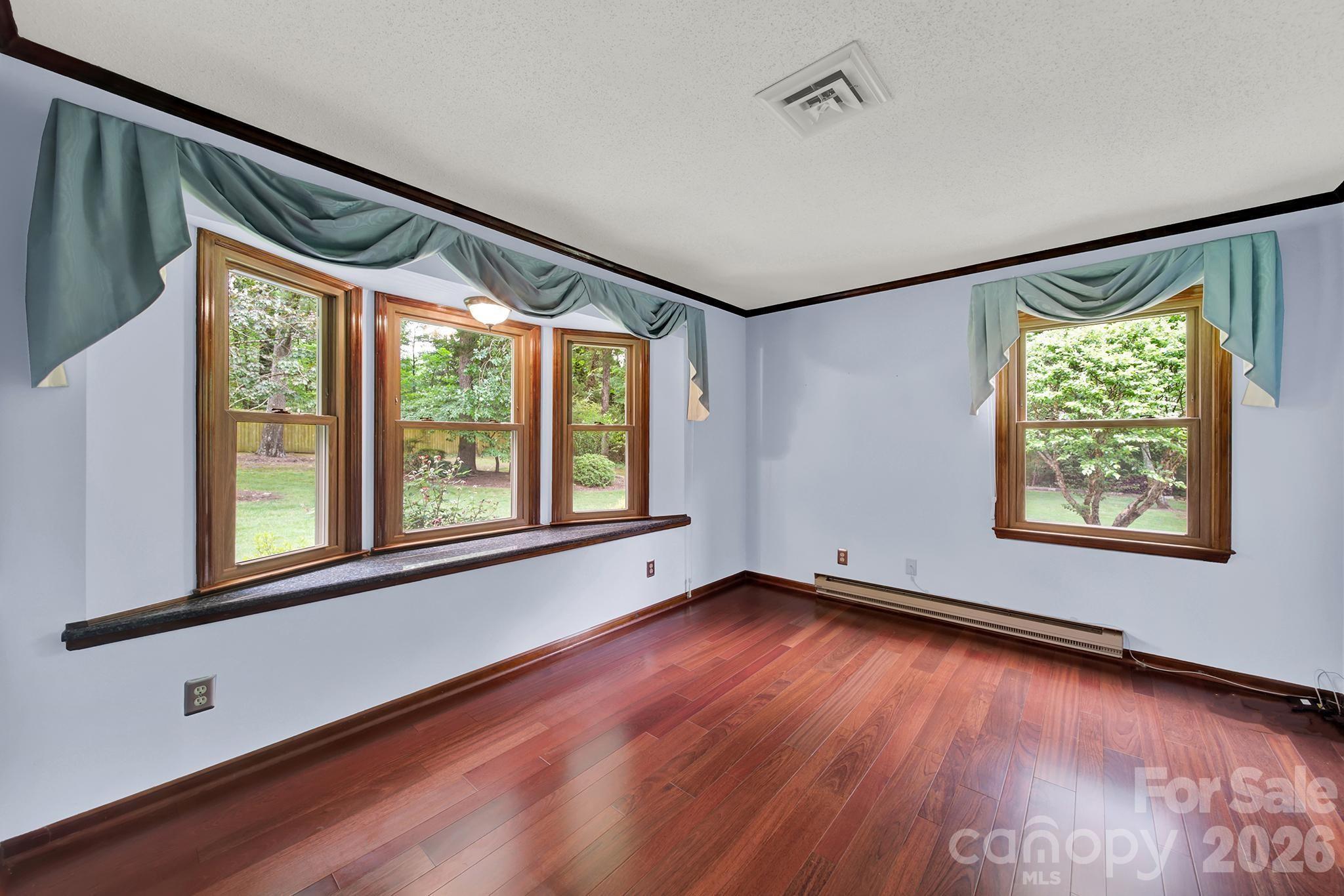 5913 Tom Query Road — Charlotte