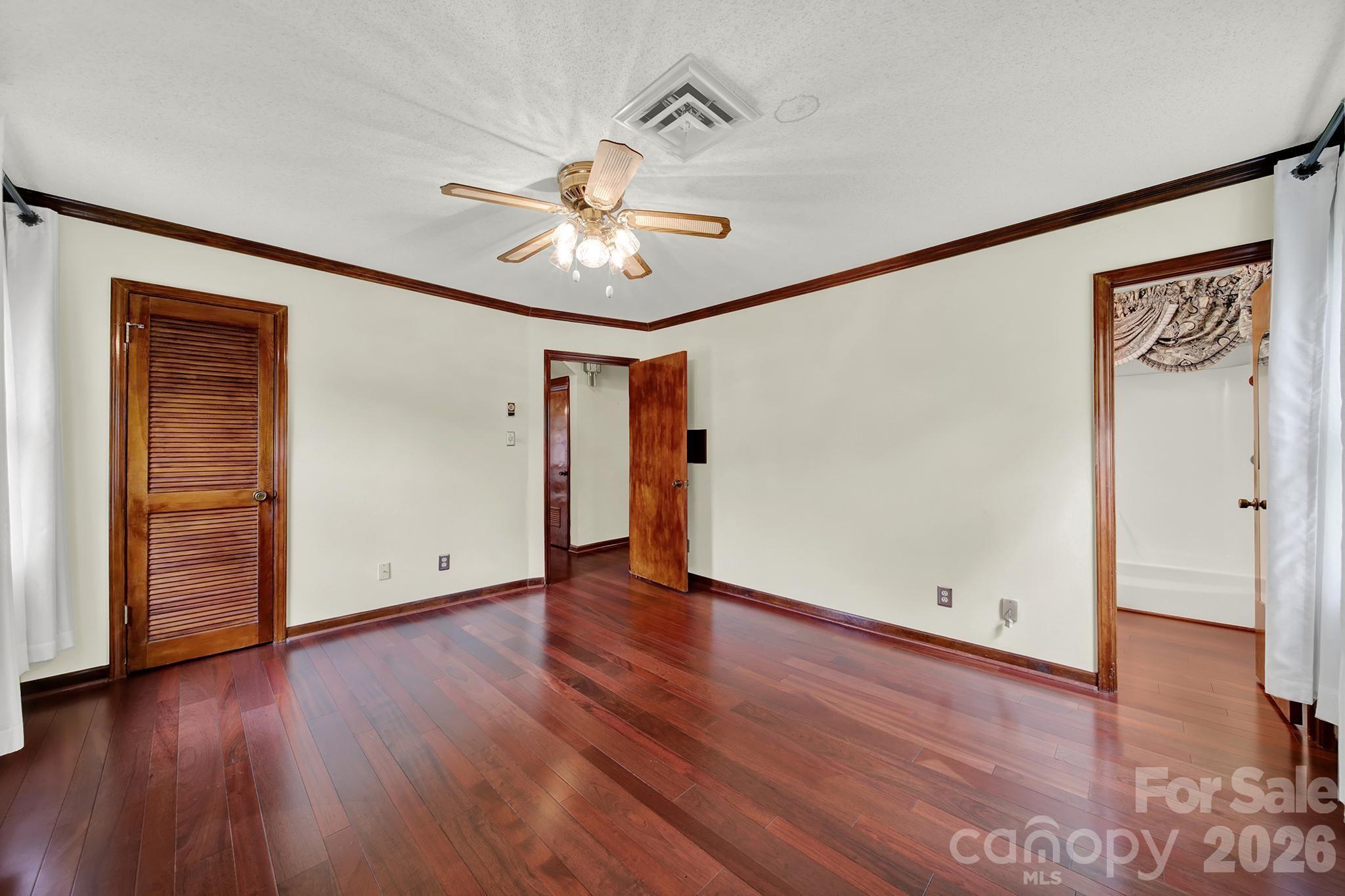 5913 Tom Query Road — Charlotte