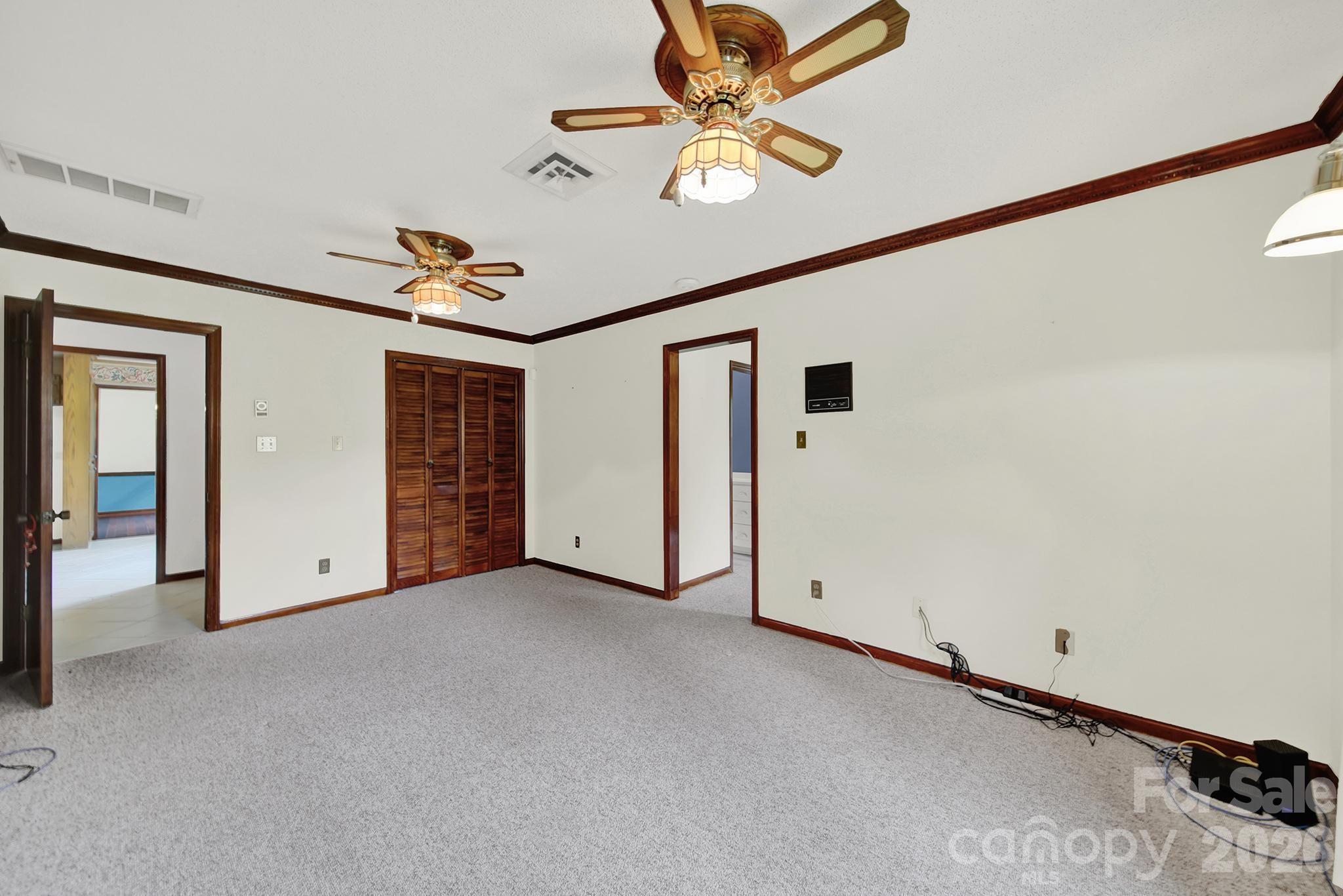 5913 Tom Query Road — Charlotte