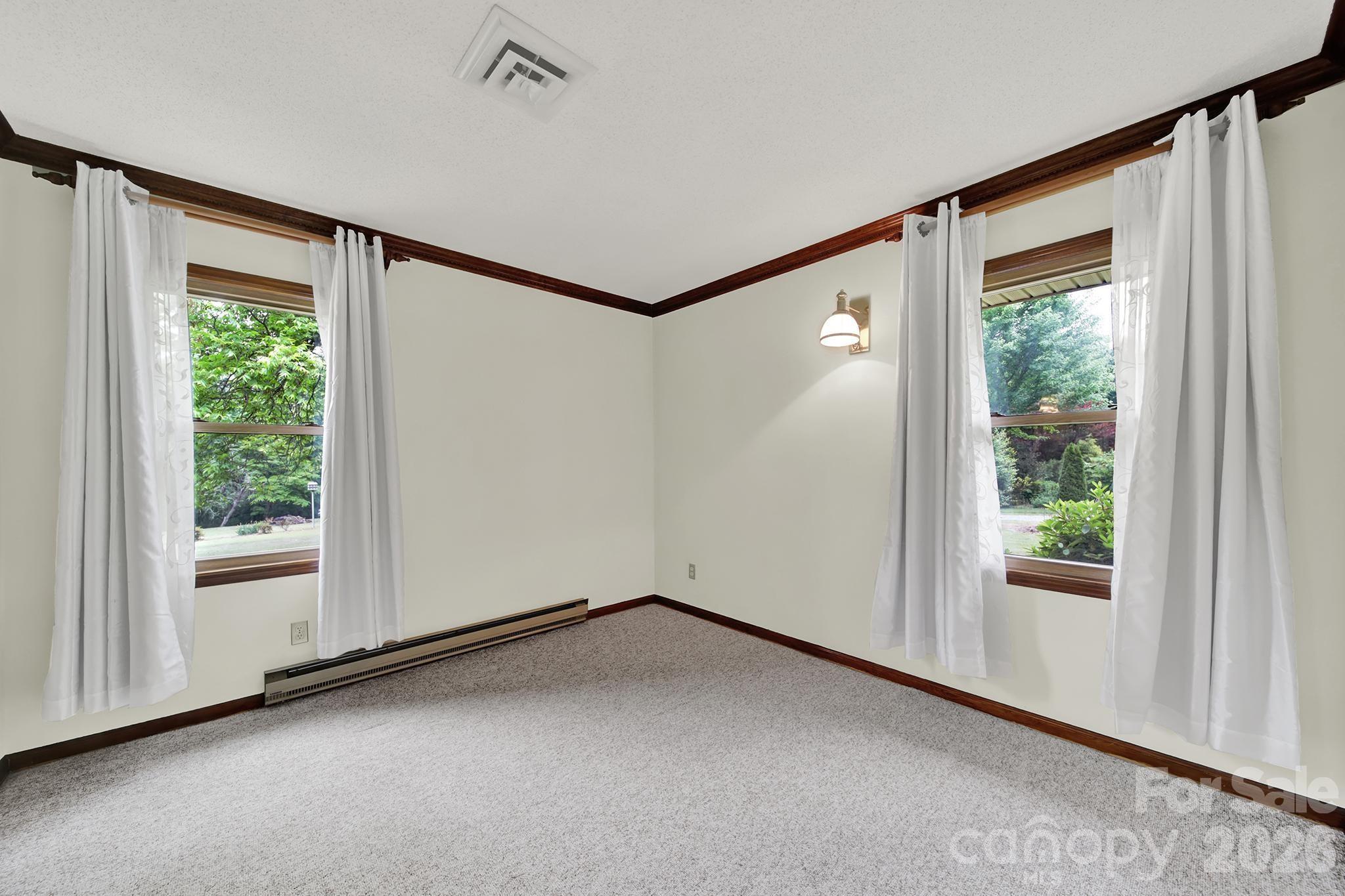 5913 Tom Query Road — Charlotte