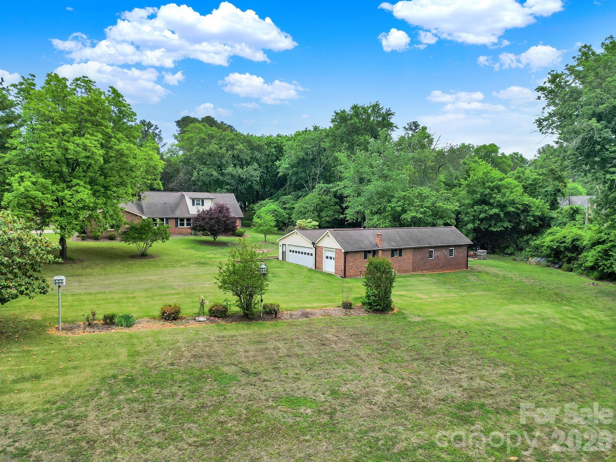 5913 Tom Query Road — Charlotte