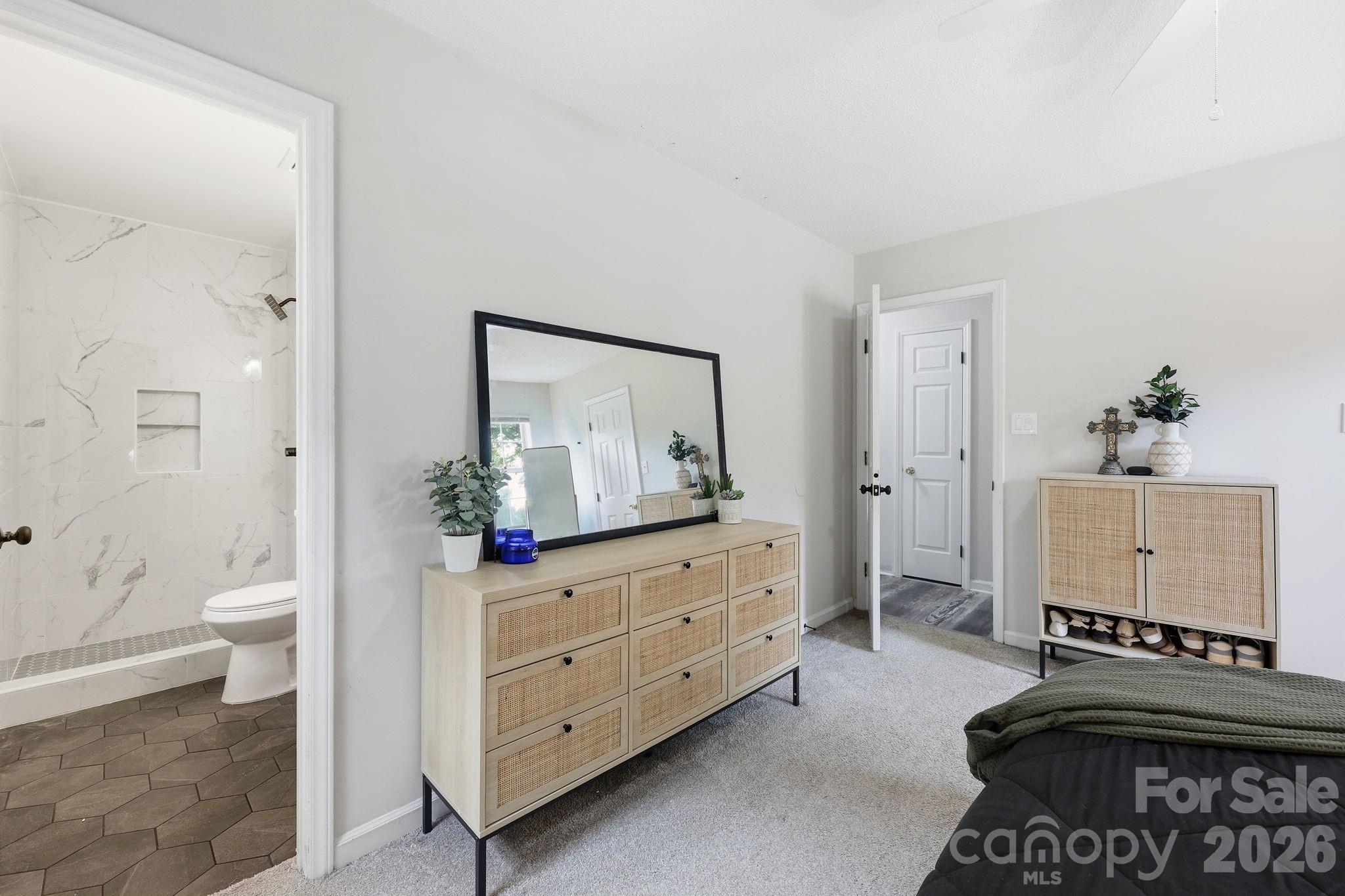 1221 Capps Hollow Drive — Charlotte