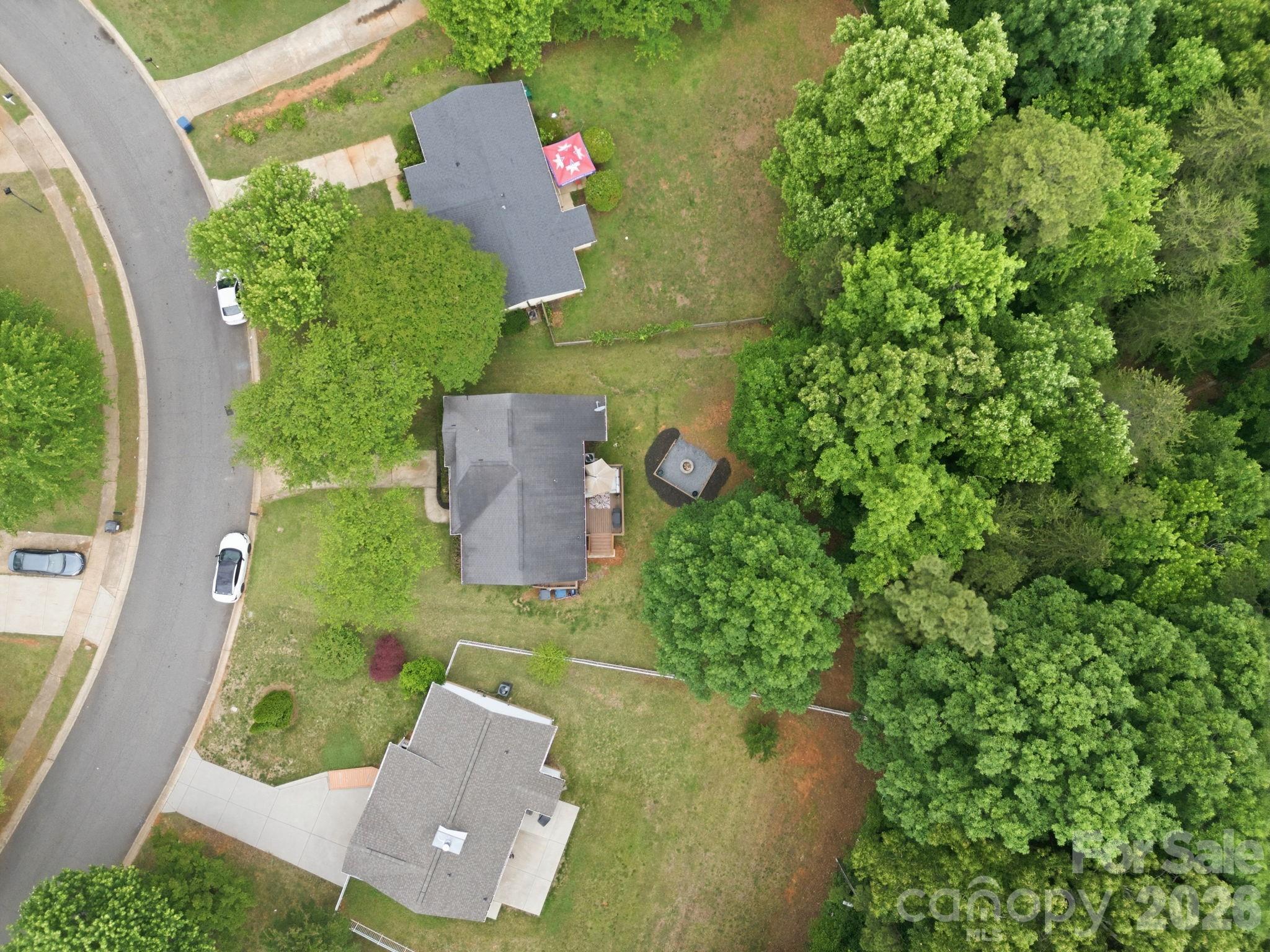 1221 Capps Hollow Drive — Charlotte