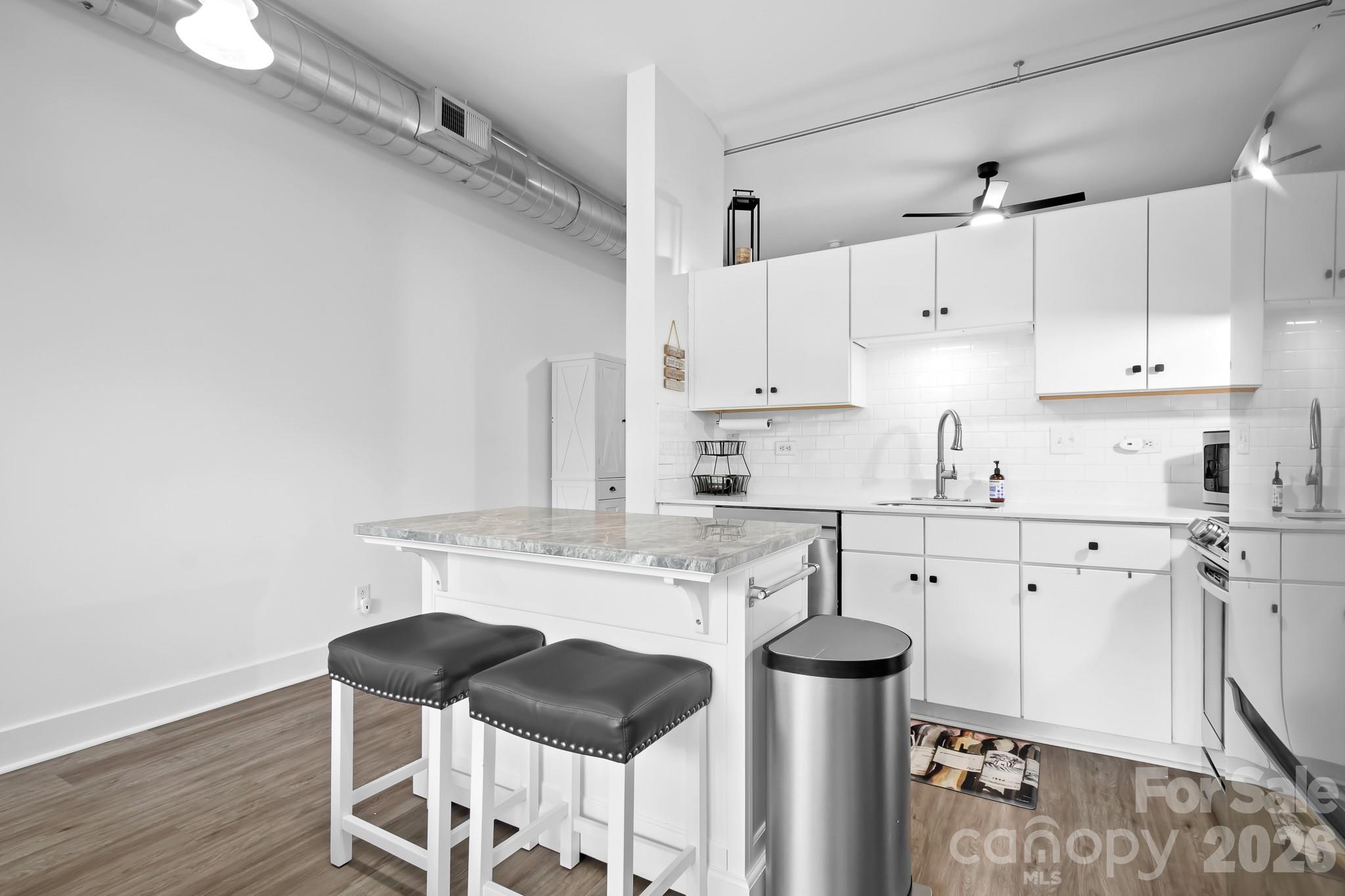 1611 Central Avenue #300 — Charlotte
