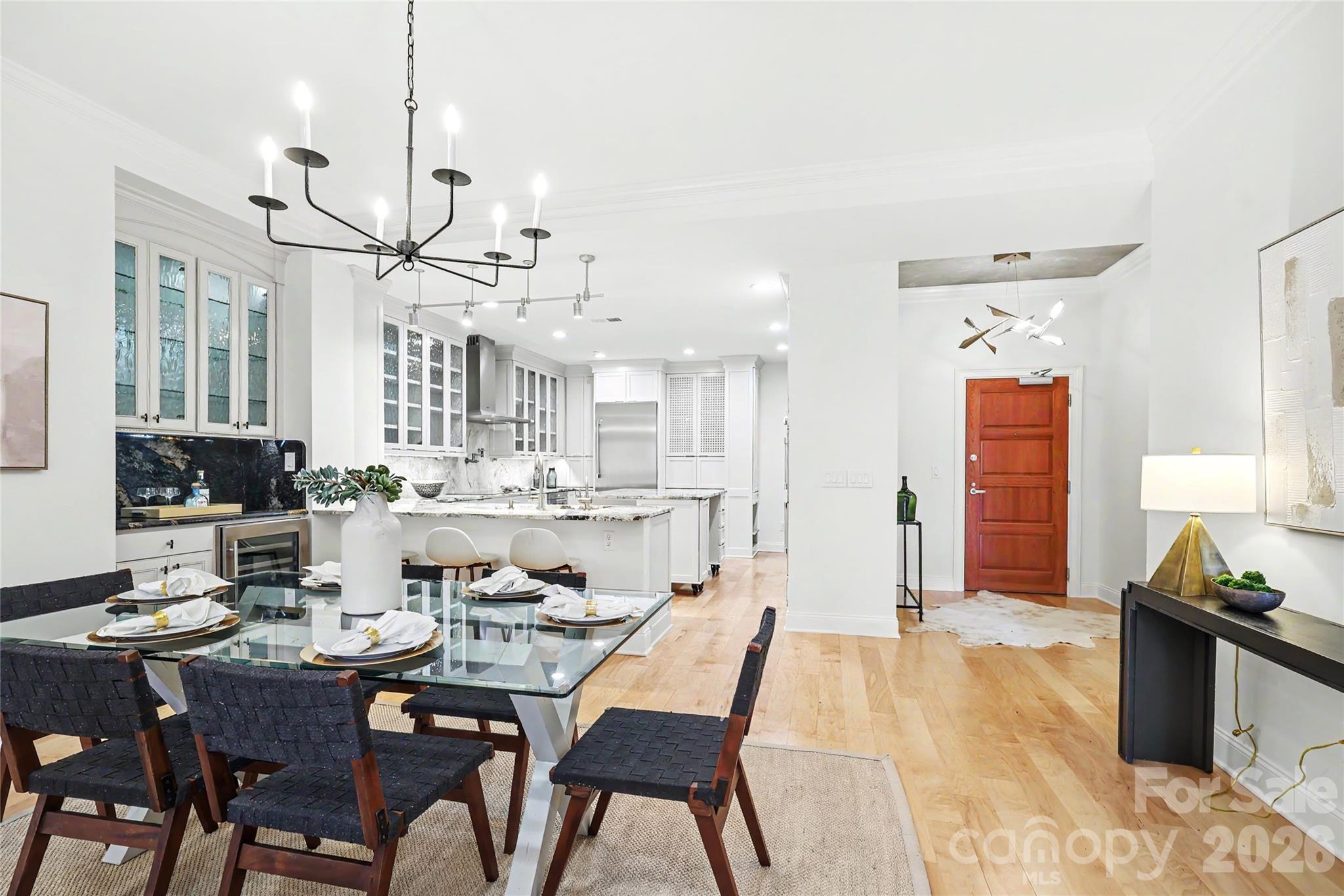 435 S Tryon Street #504 — Charlotte