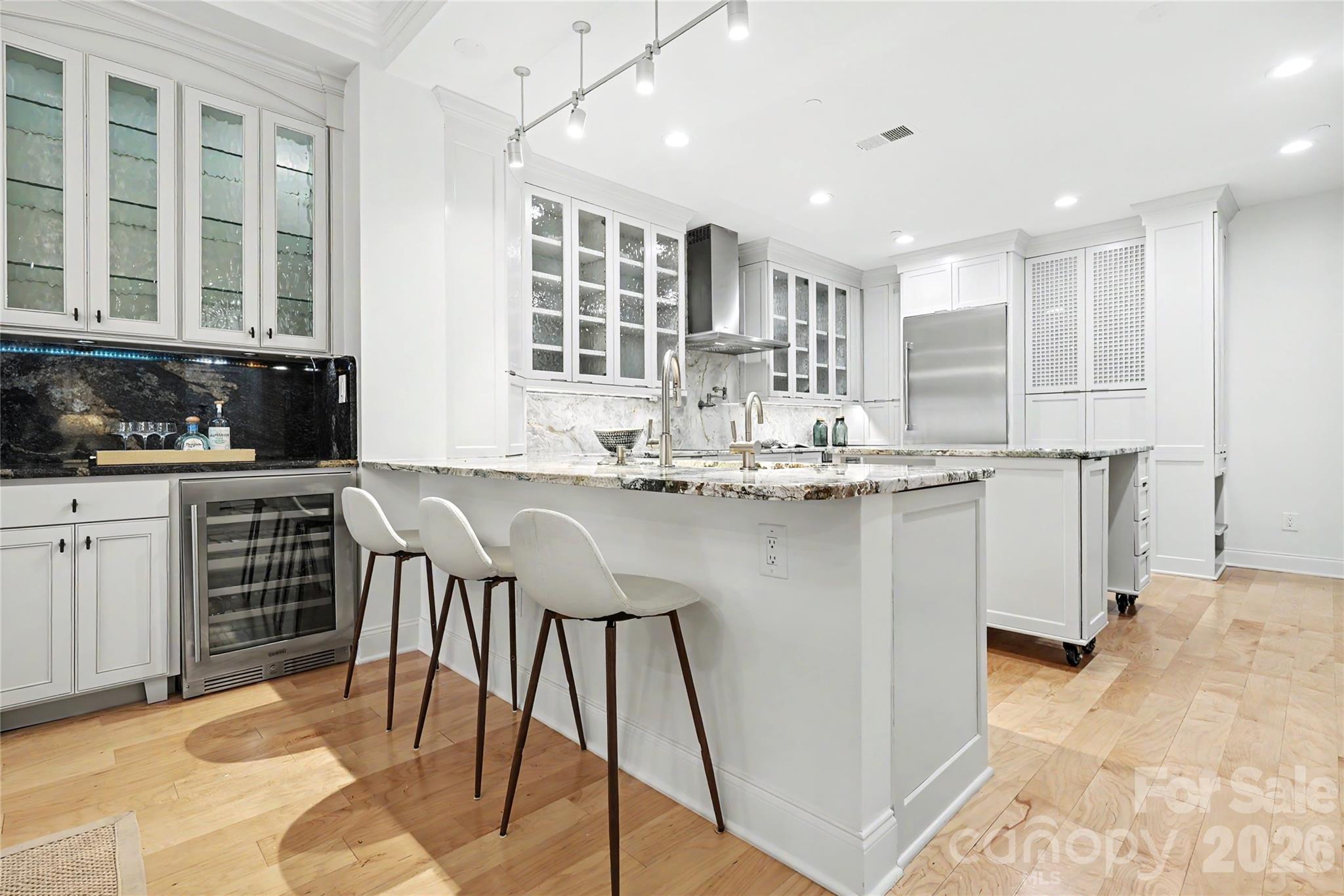 435 S Tryon Street #504 — Charlotte