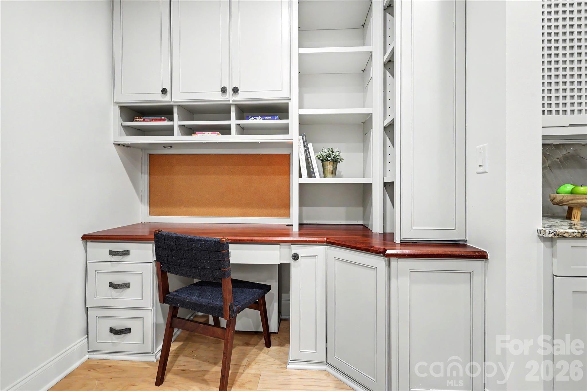 435 S Tryon Street #504 — Charlotte