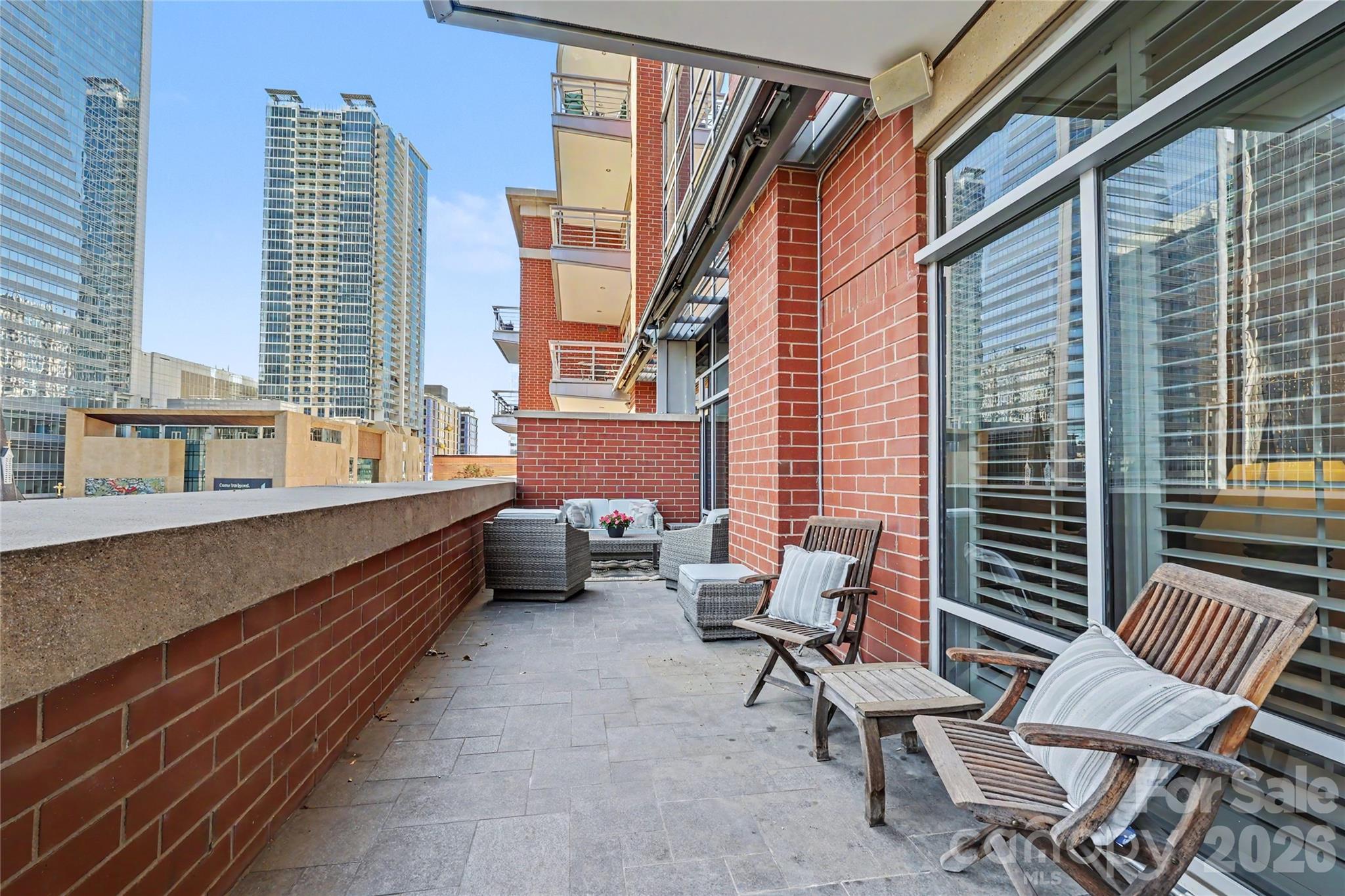 435 S Tryon Street #504 — Charlotte