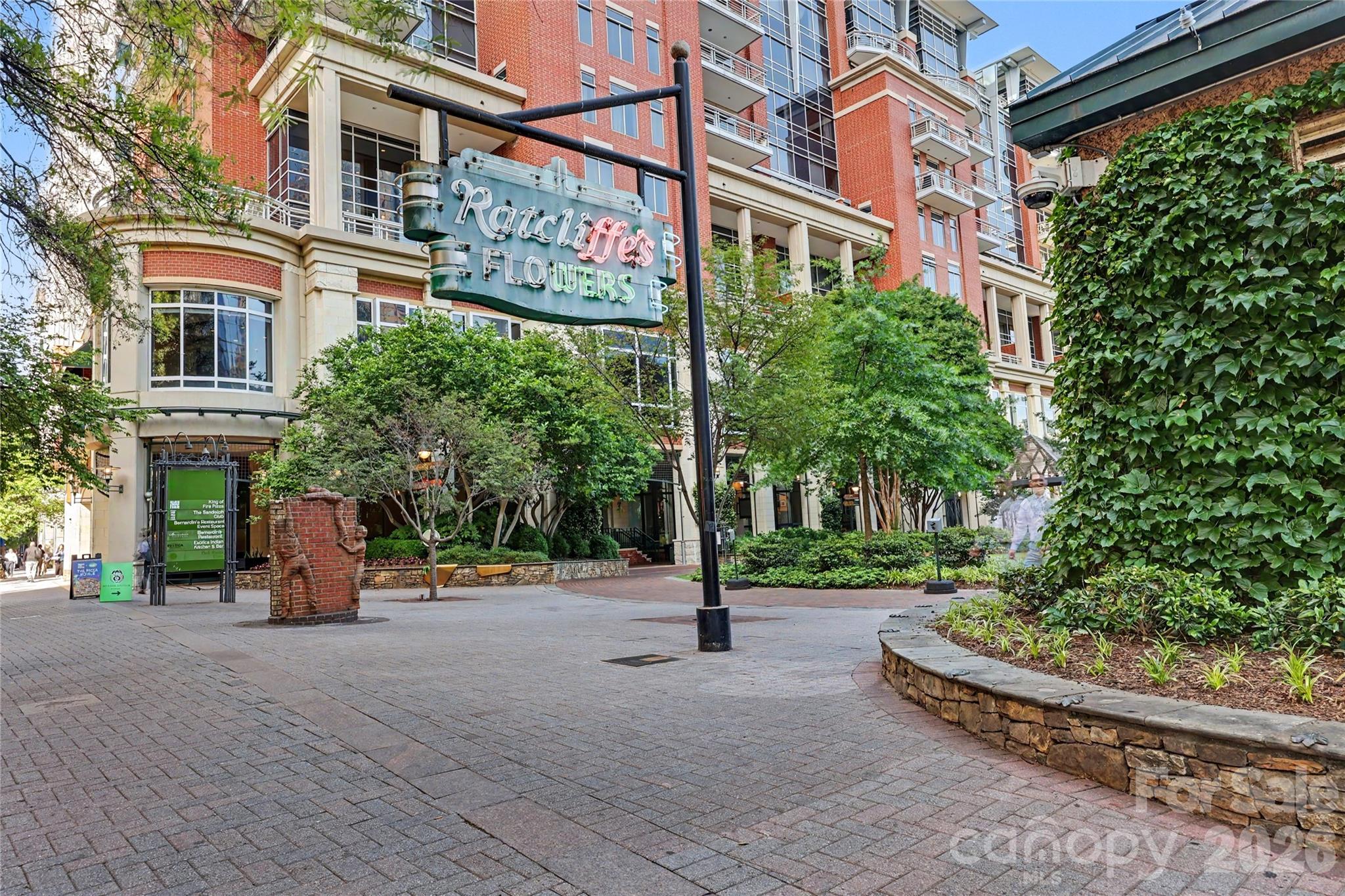 435 S Tryon Street #504 — Charlotte