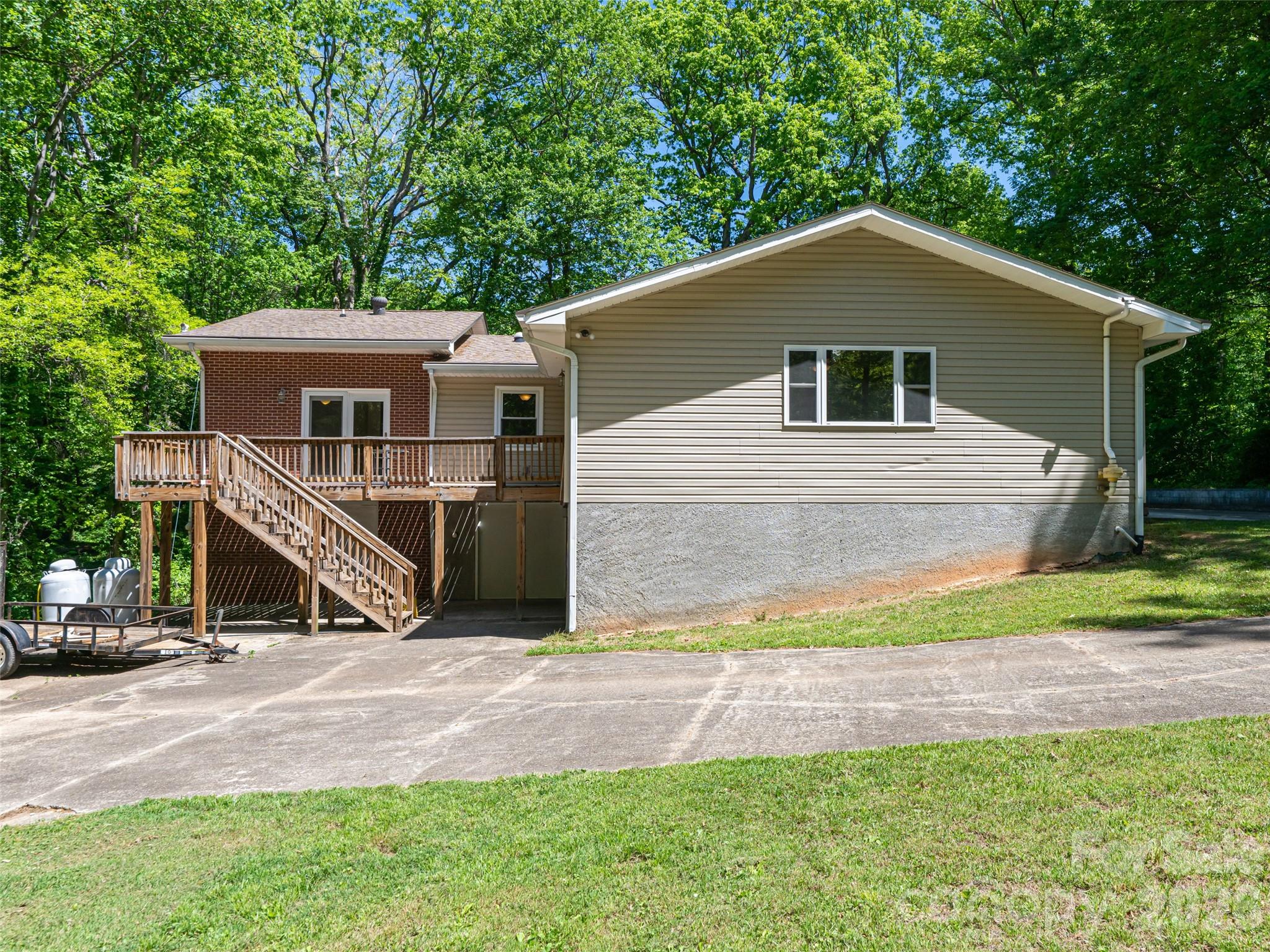 146 Fairmont Road — Candler