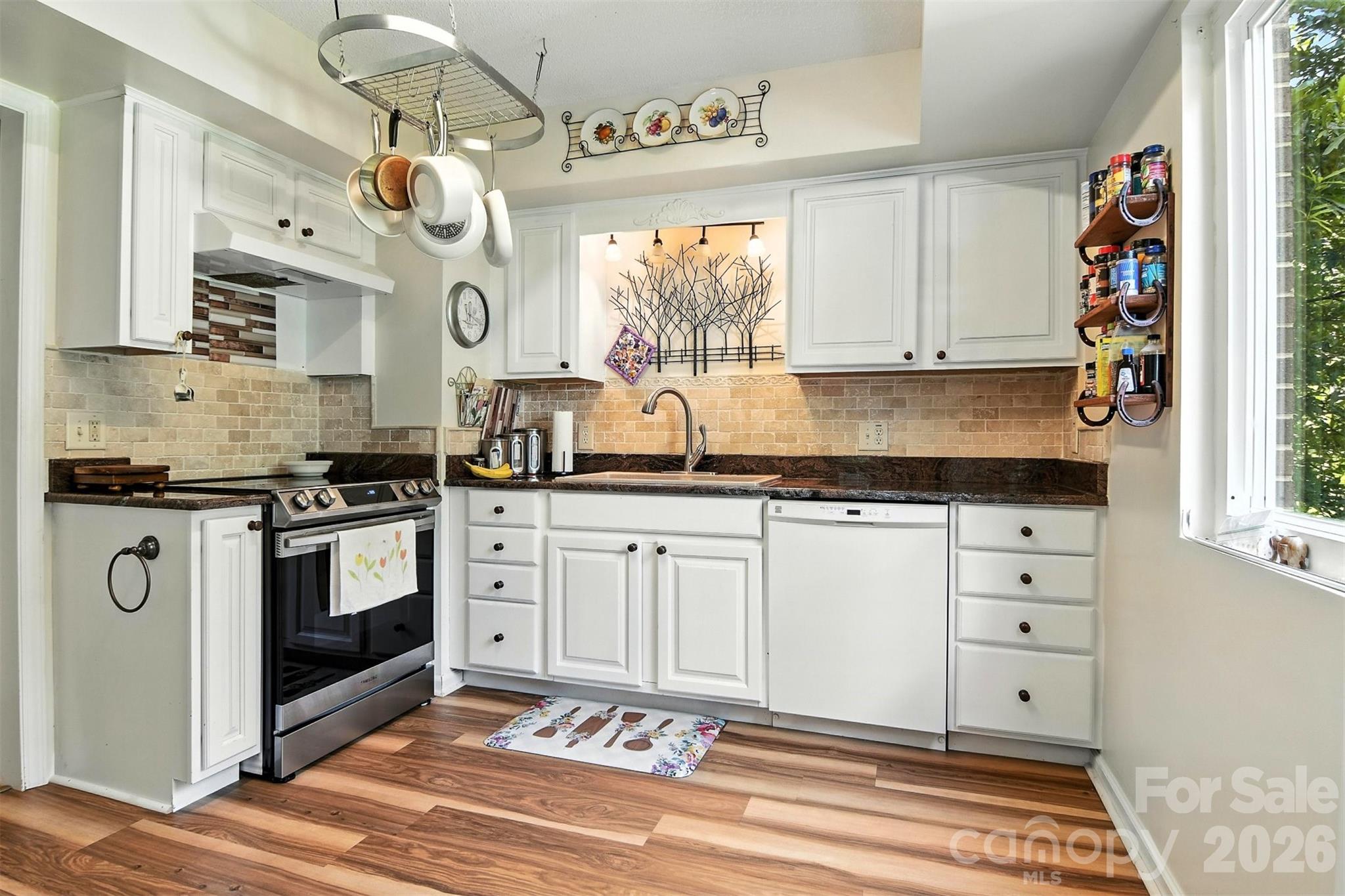 157 Whittington Ridge Drive — Taylorsville