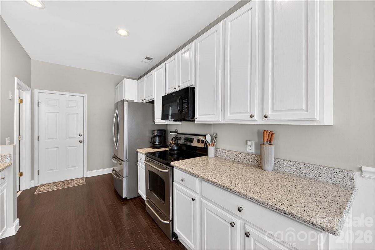 404 Havenbrook Way NW — Concord