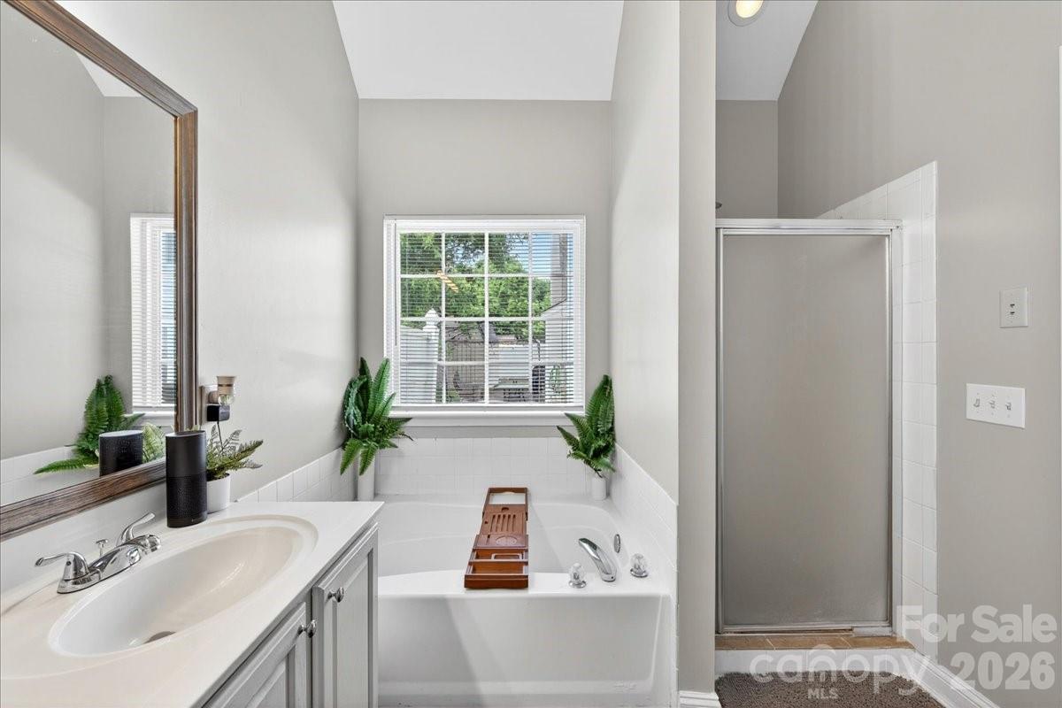 404 Havenbrook Way NW — Concord