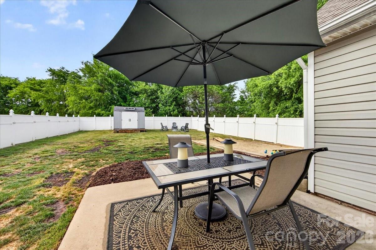 404 Havenbrook Way NW — Concord