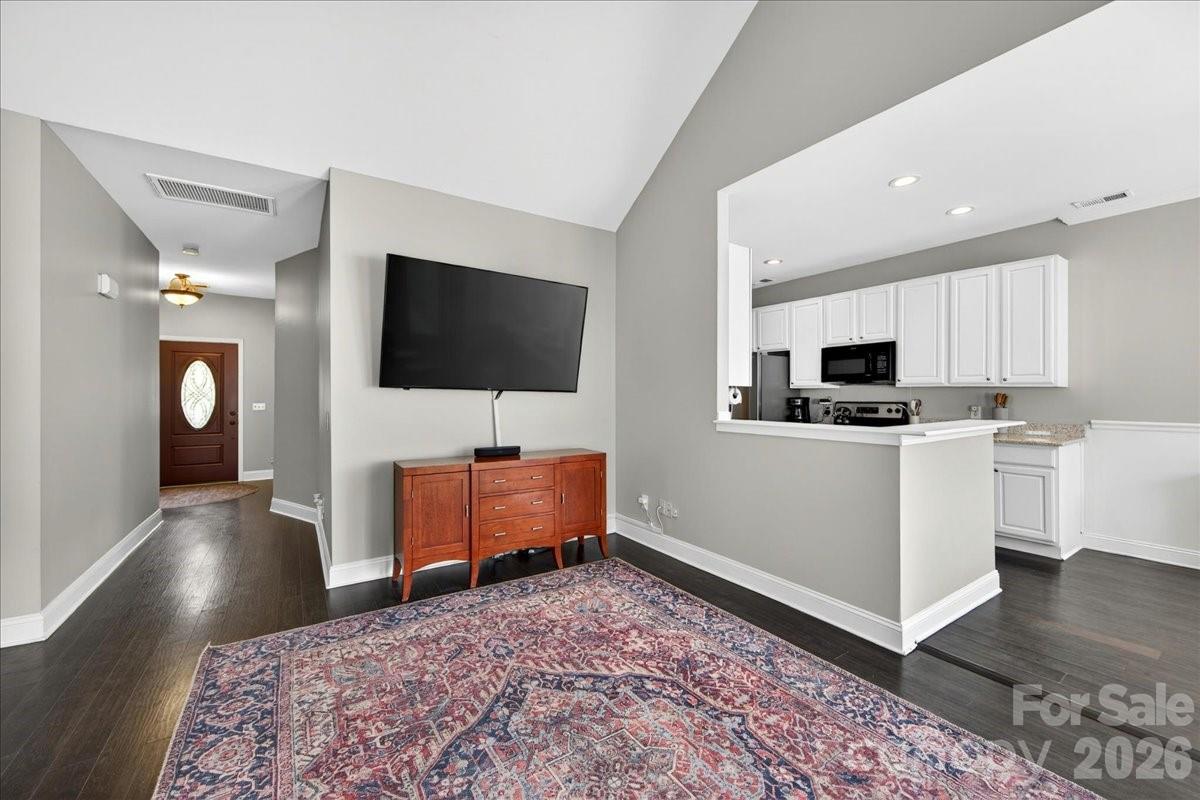 404 Havenbrook Way NW — Concord
