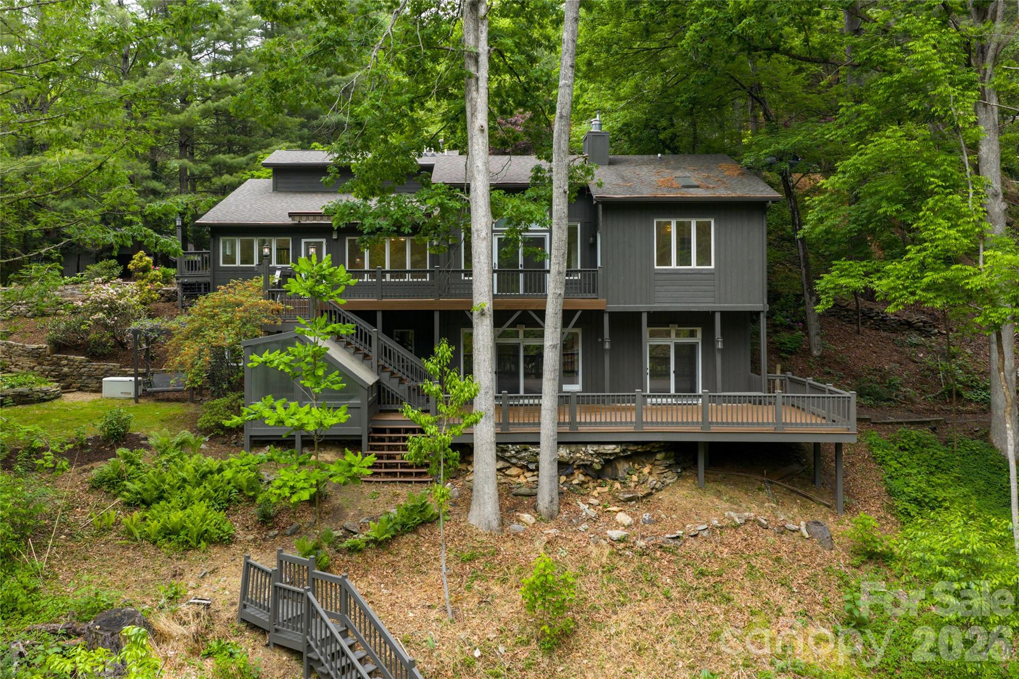 201 Covewood Trail — Asheville