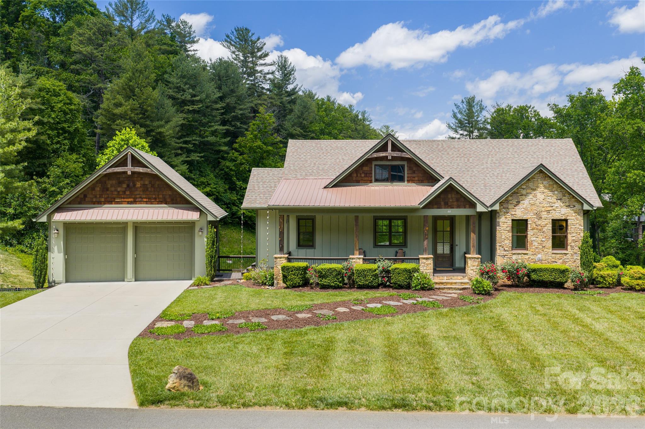 44 Woodland Aster Way — Asheville