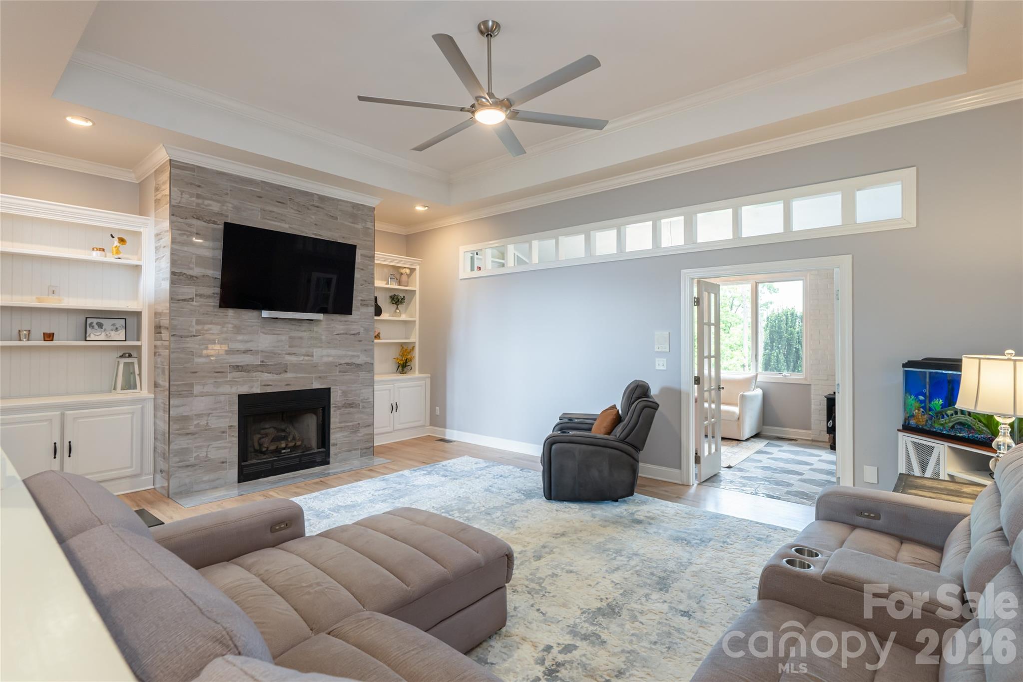 153 Mills Place — Asheville