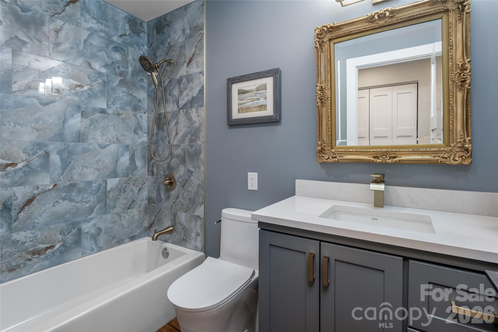 144 Sondley Parkway — Asheville