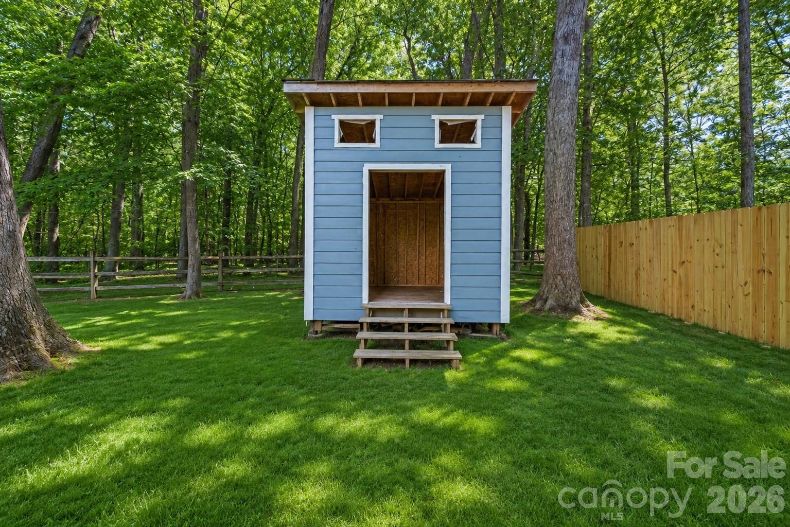 217 Robinson Avenue — Matthews