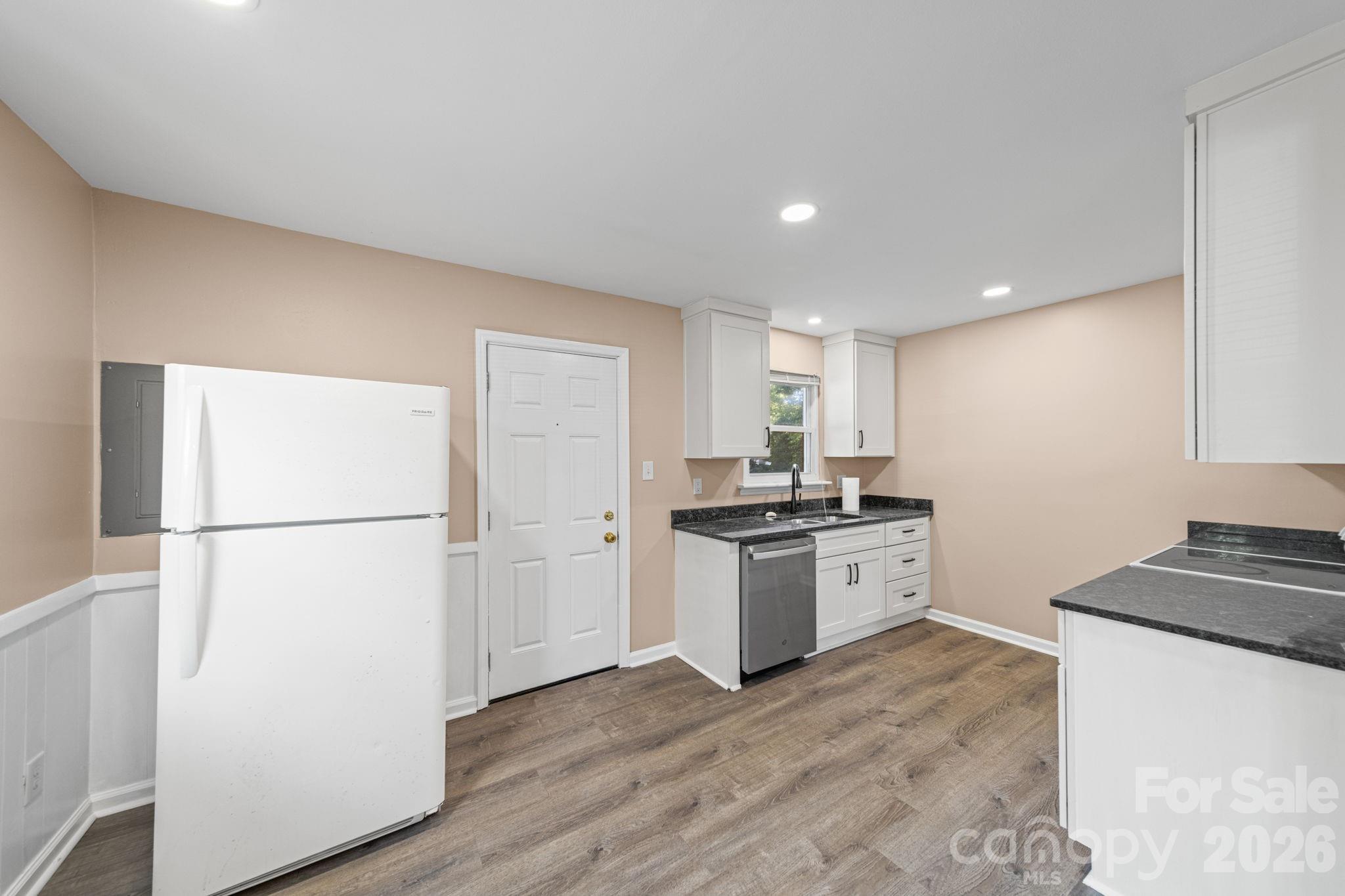 5045 Curtiswood Drive — Charlotte