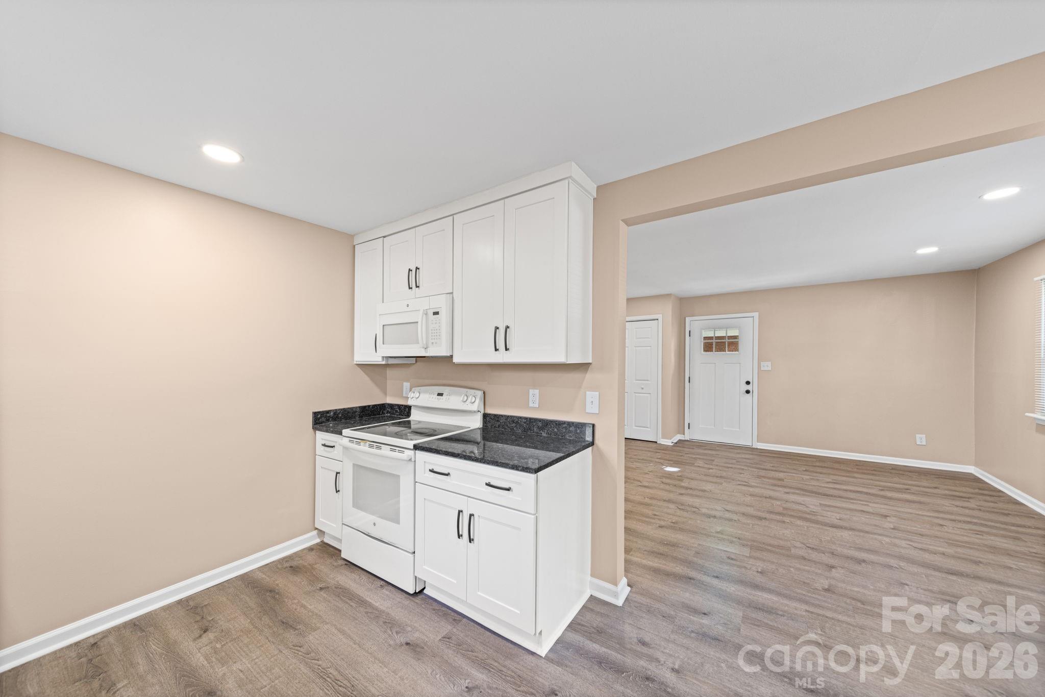 5045 Curtiswood Drive — Charlotte