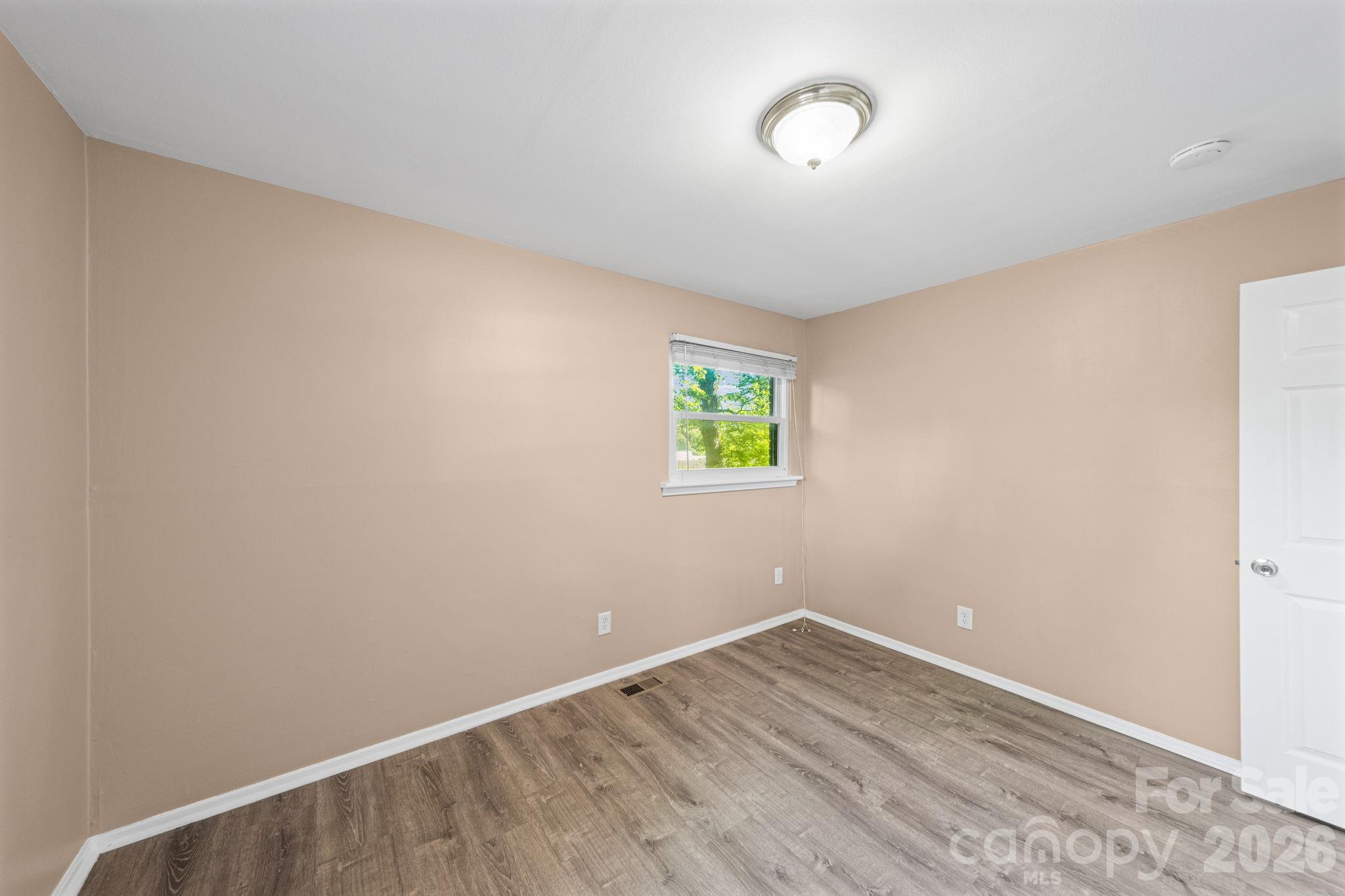 5045 Curtiswood Drive — Charlotte