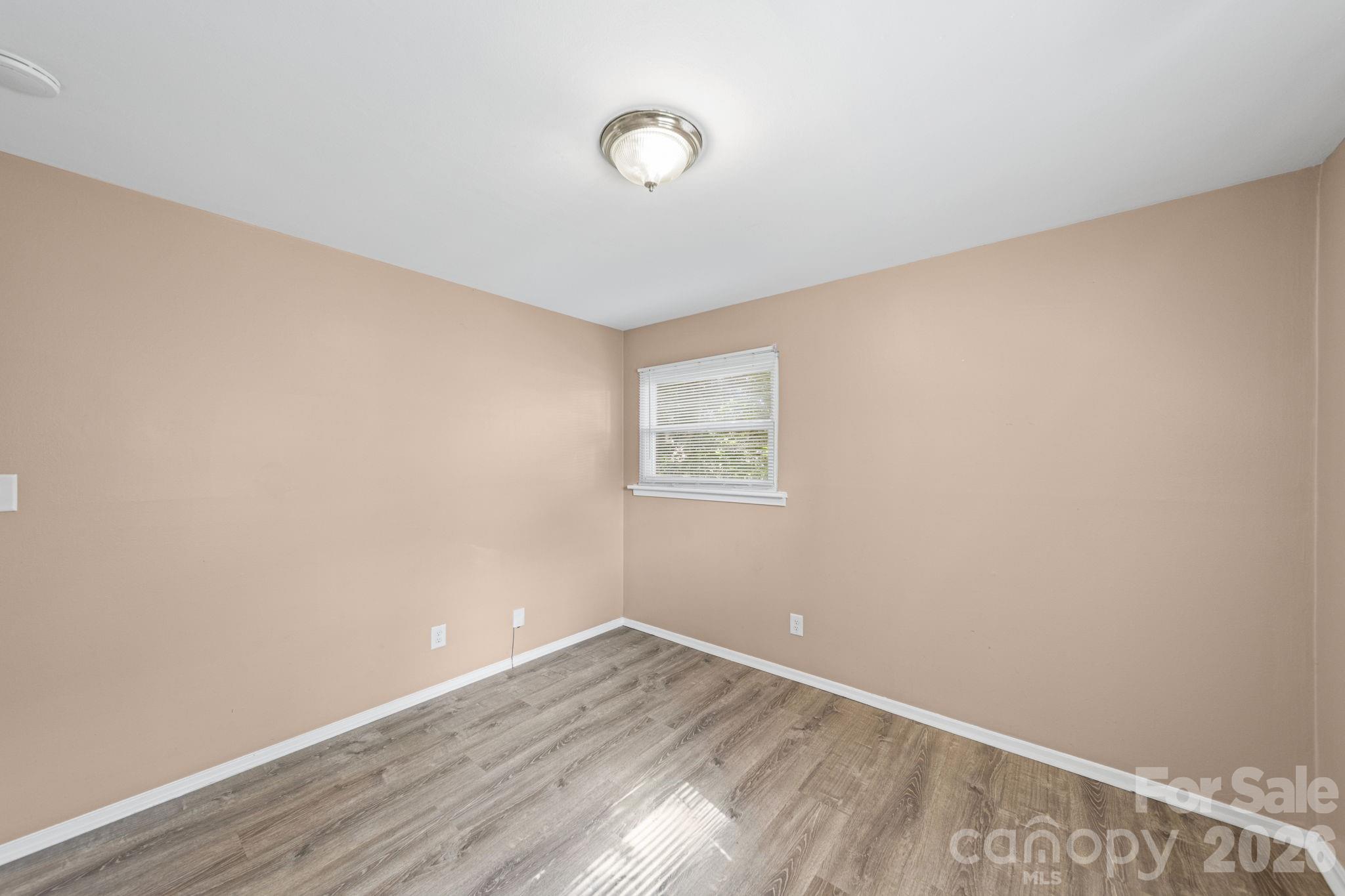 5045 Curtiswood Drive — Charlotte