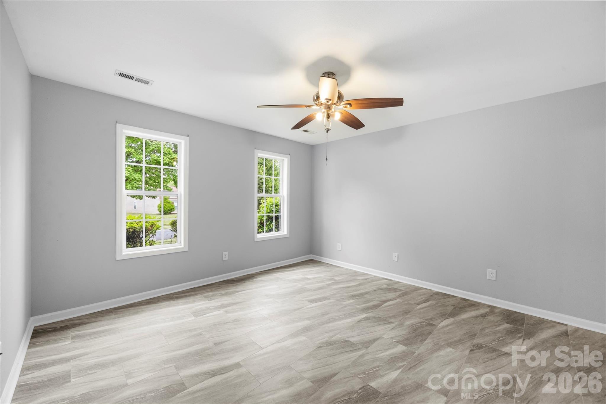 1528 Oakdale Green Drive — Charlotte