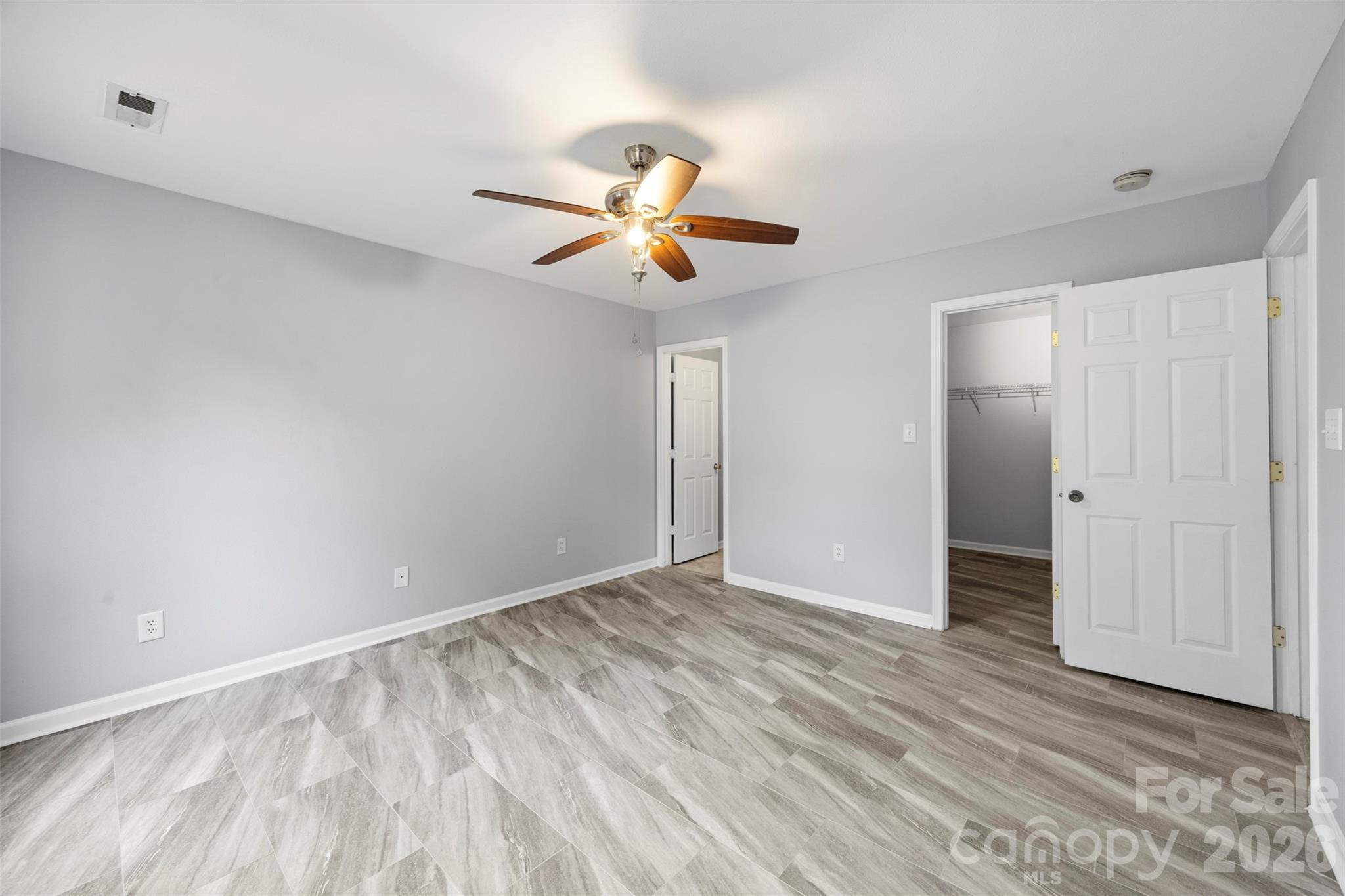 1528 Oakdale Green Drive — Charlotte