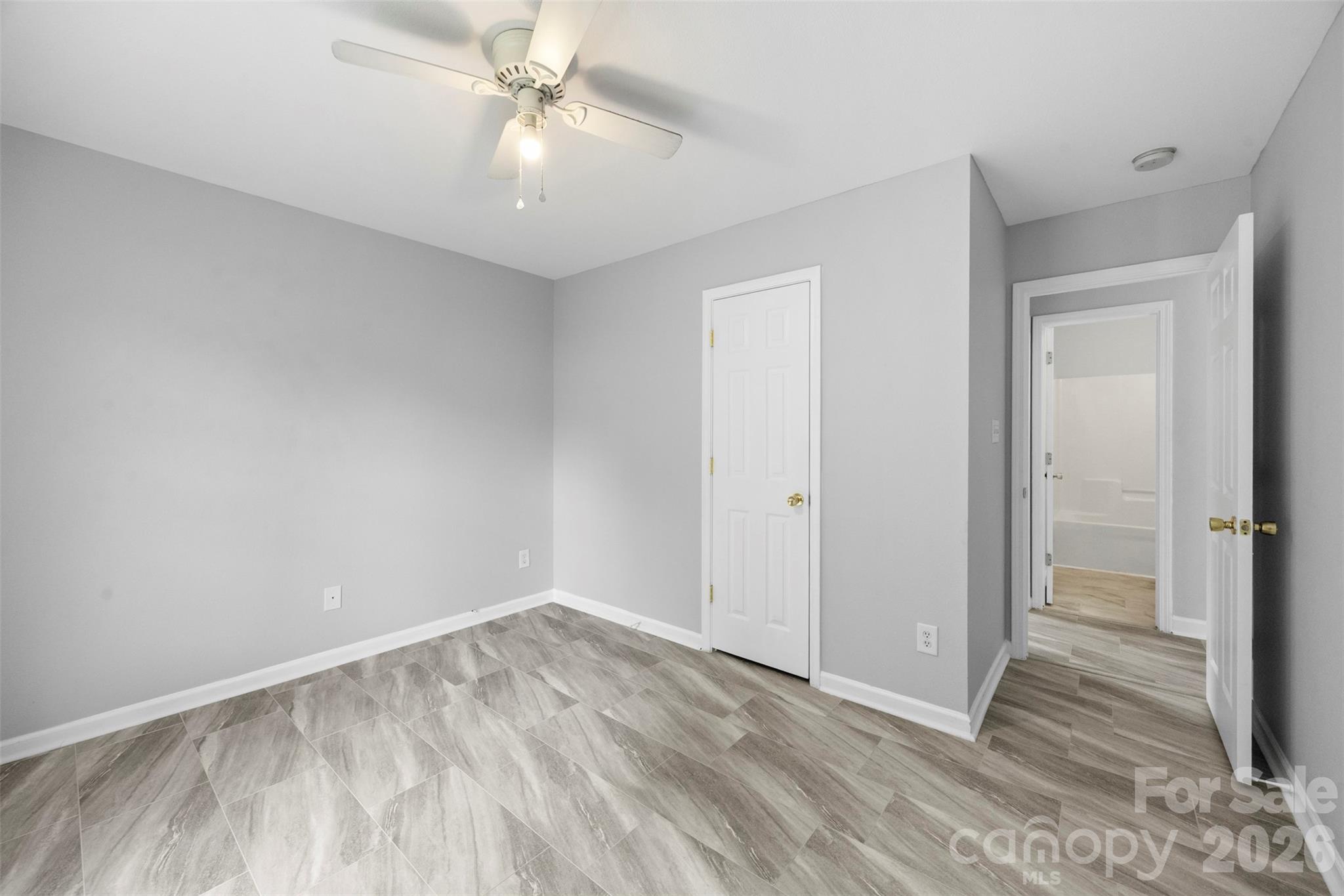 1528 Oakdale Green Drive — Charlotte