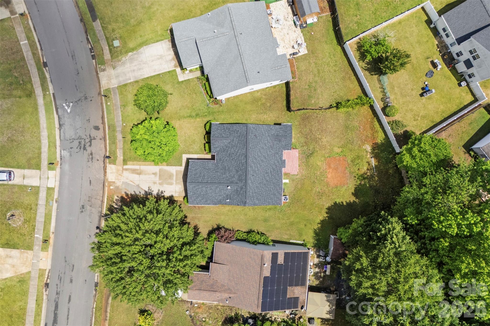 1528 Oakdale Green Drive — Charlotte