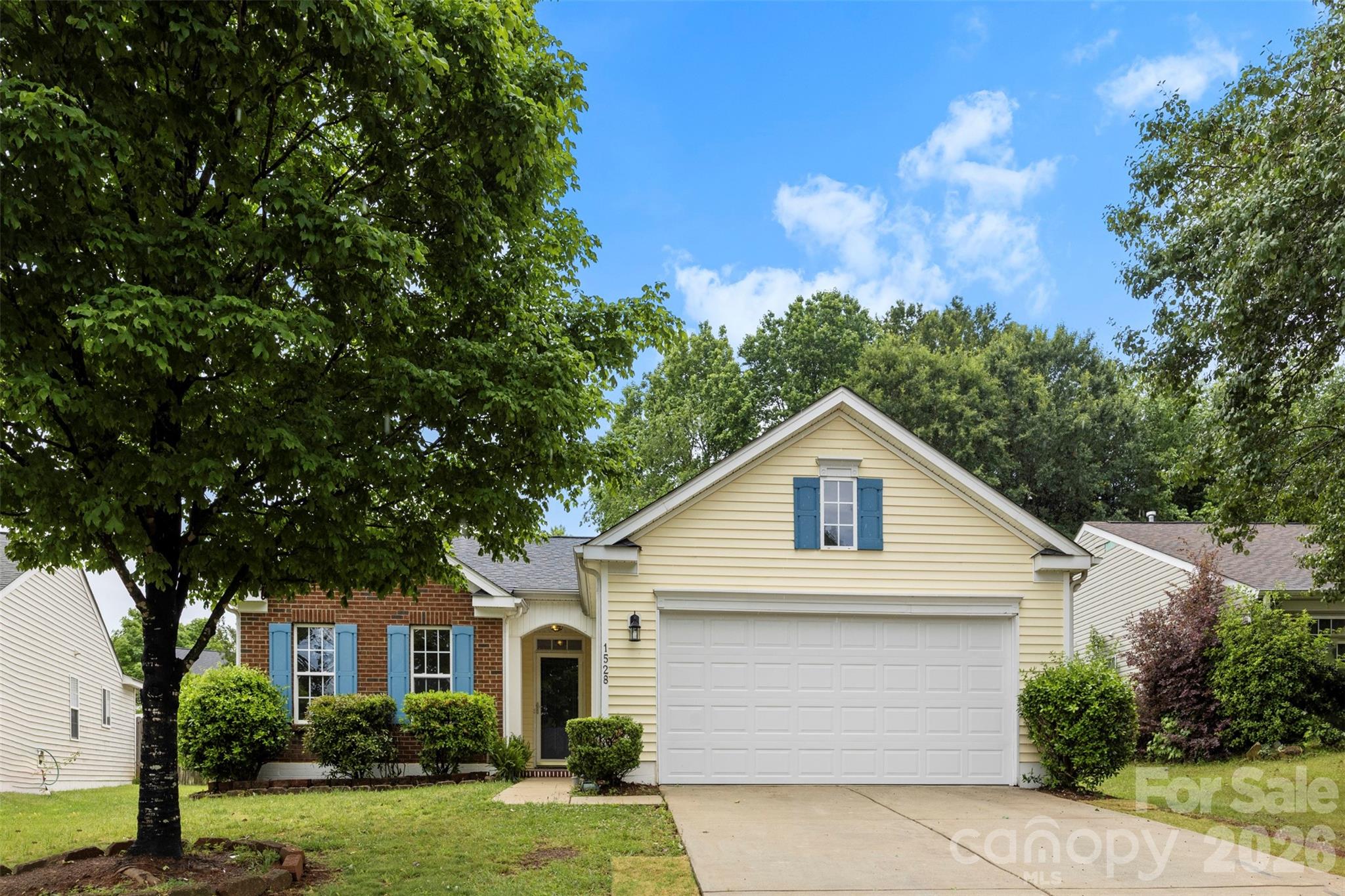 1528 Oakdale Green Drive — Charlotte